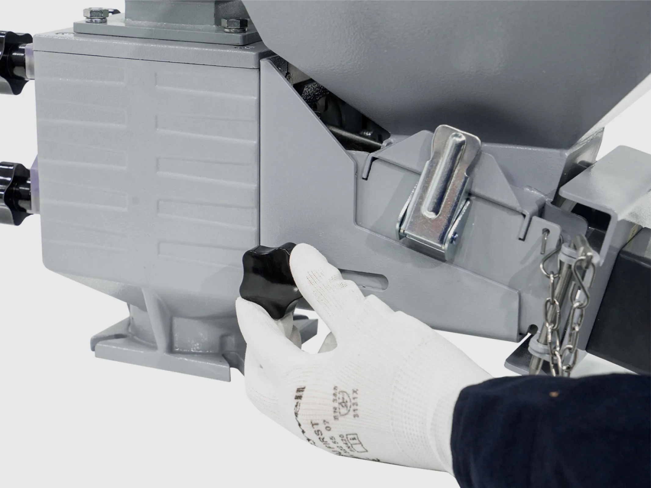 sCOLOR V - simple calibration, no material spillage during calibration.