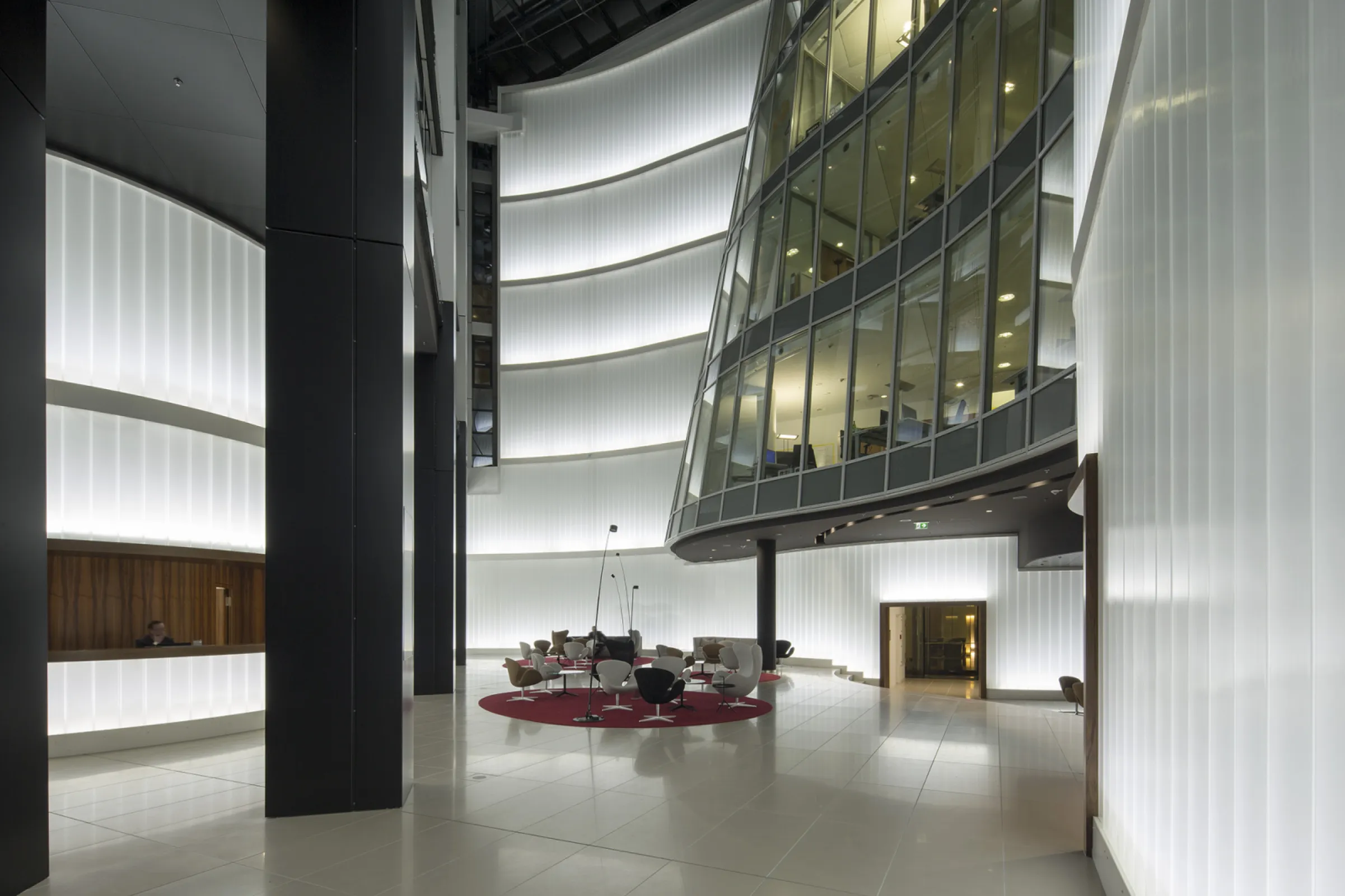 Eurotheum, Frankfurt/Germany - LINIT®EcoGlass P 26/60/7, low iron, solar, TSH (toughened, sandblasted, heat-soak-test)