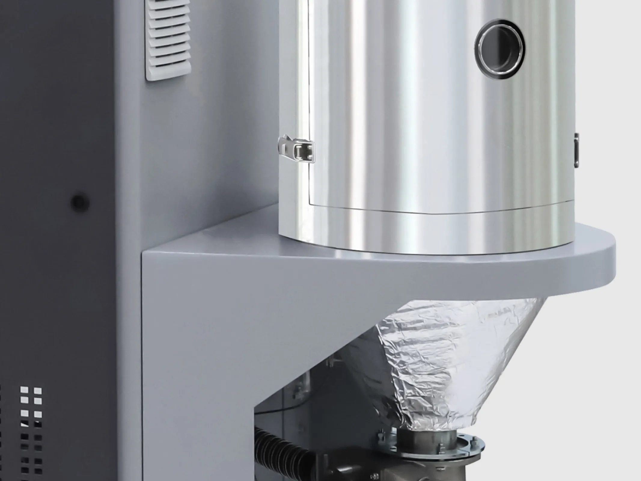 Fully insulated drying bin