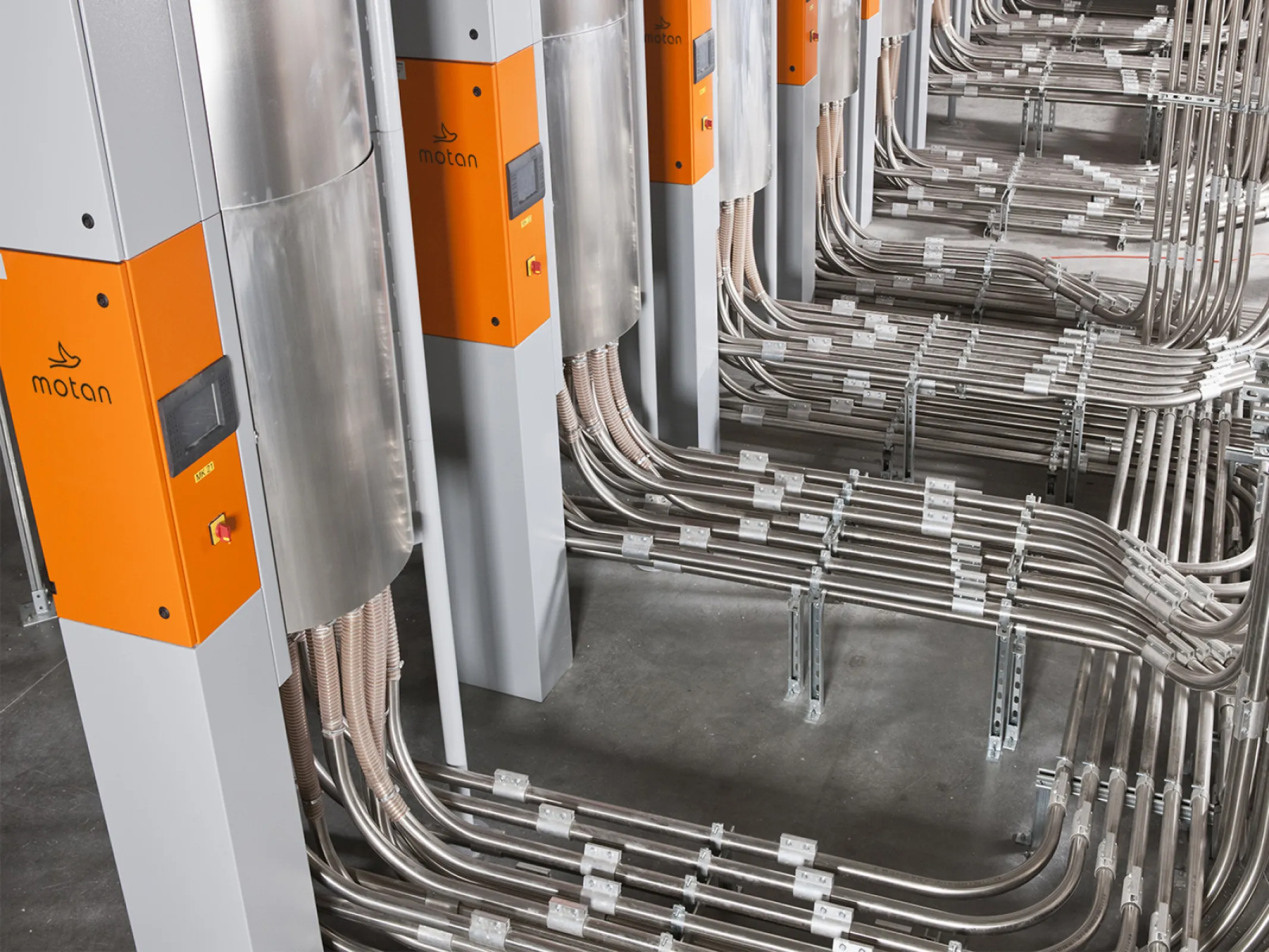 Fully automatic  Optimum security with the fully automatic material selection and distribution system