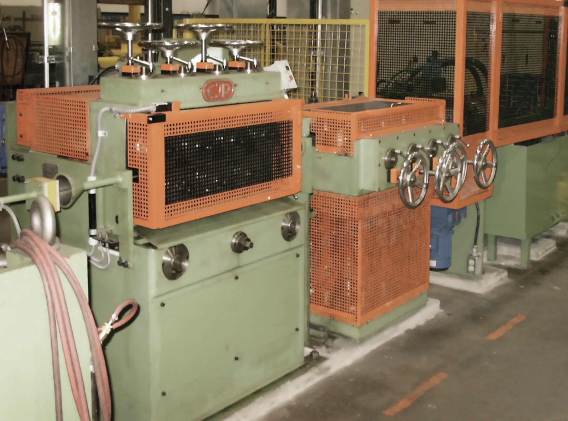 Profile Straightener