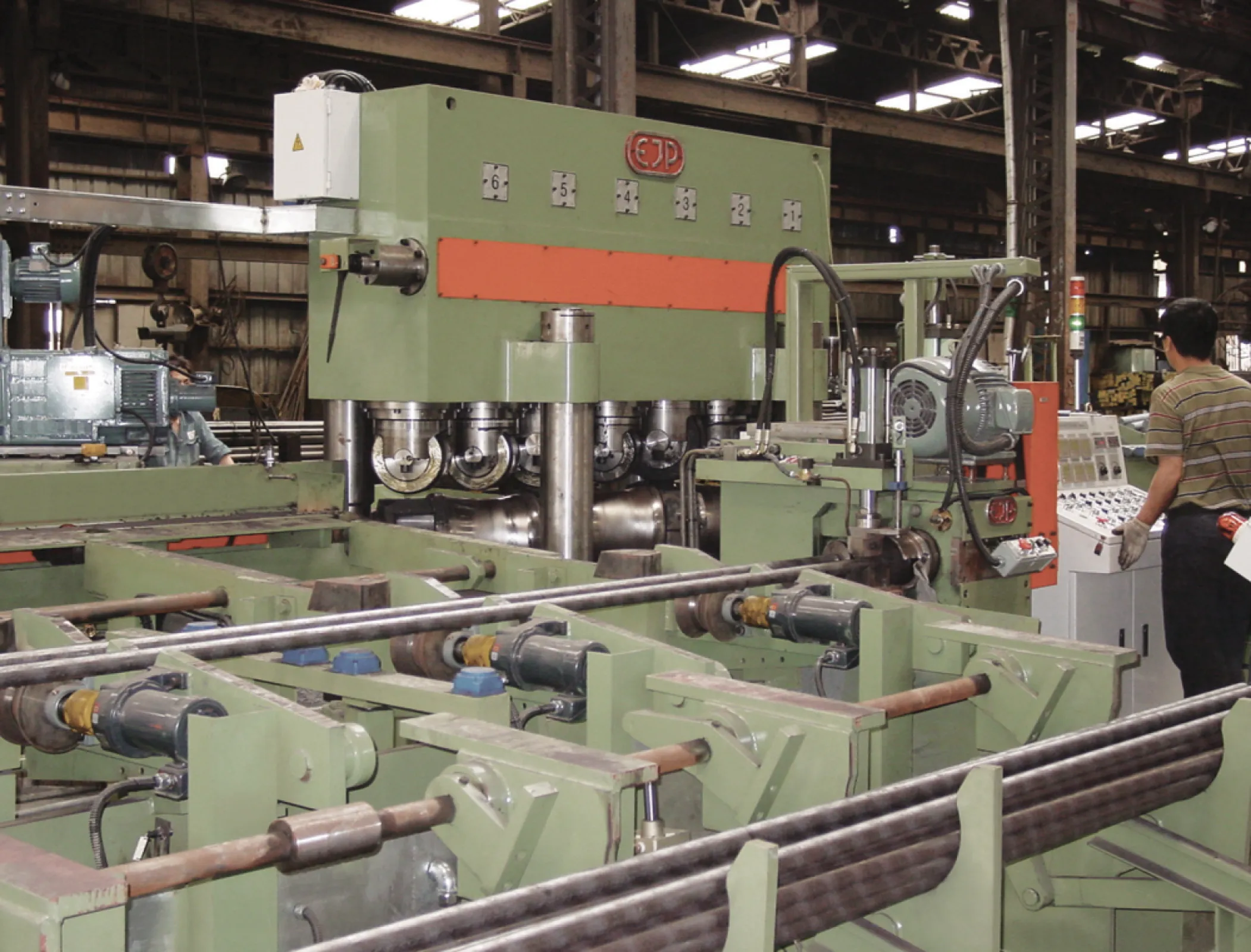 9-Roll Straightening Machine