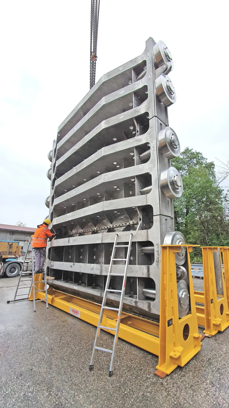 Rollergate System for Deep Shaft