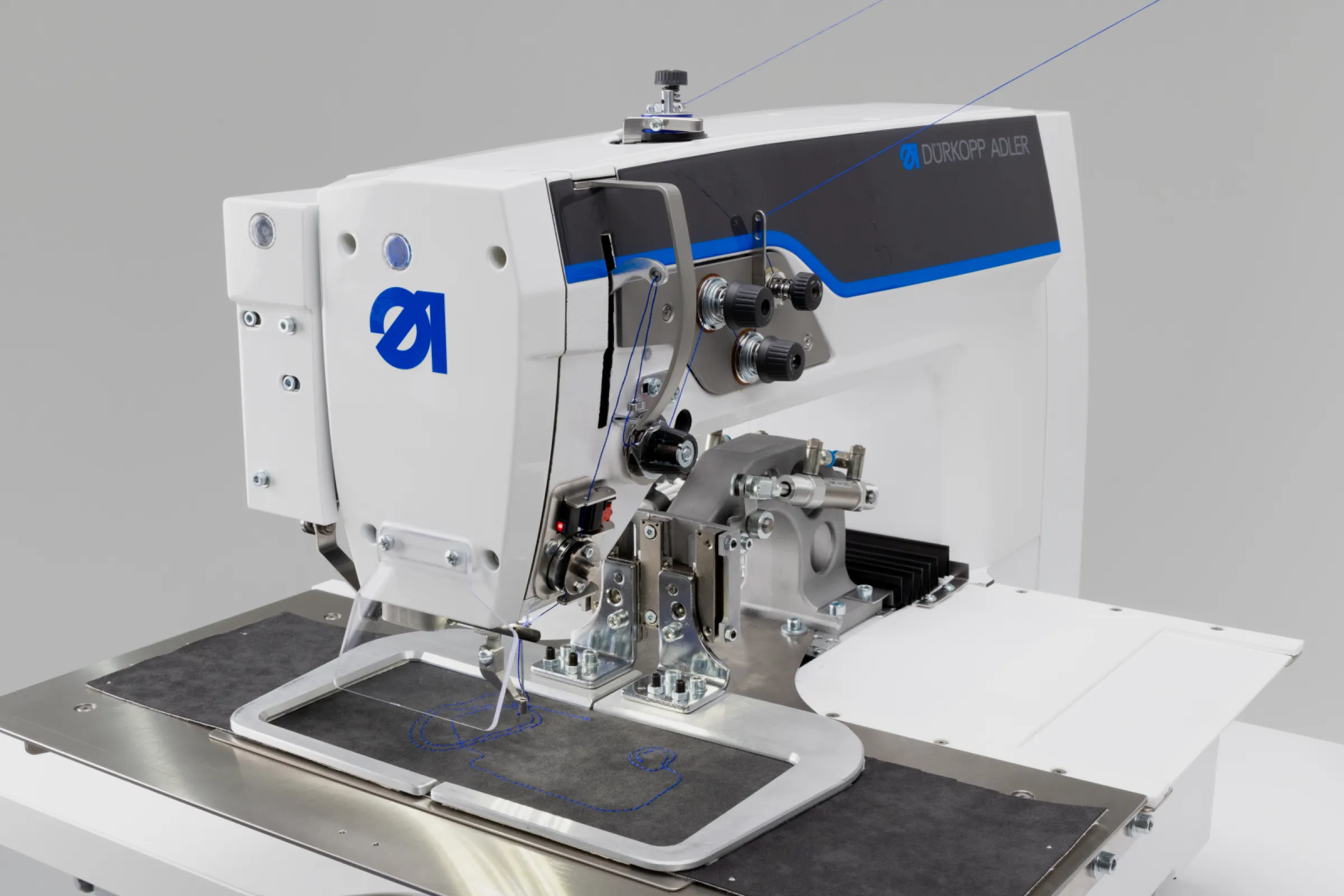 910 | Fully  digitized small-area CNC sewing unit