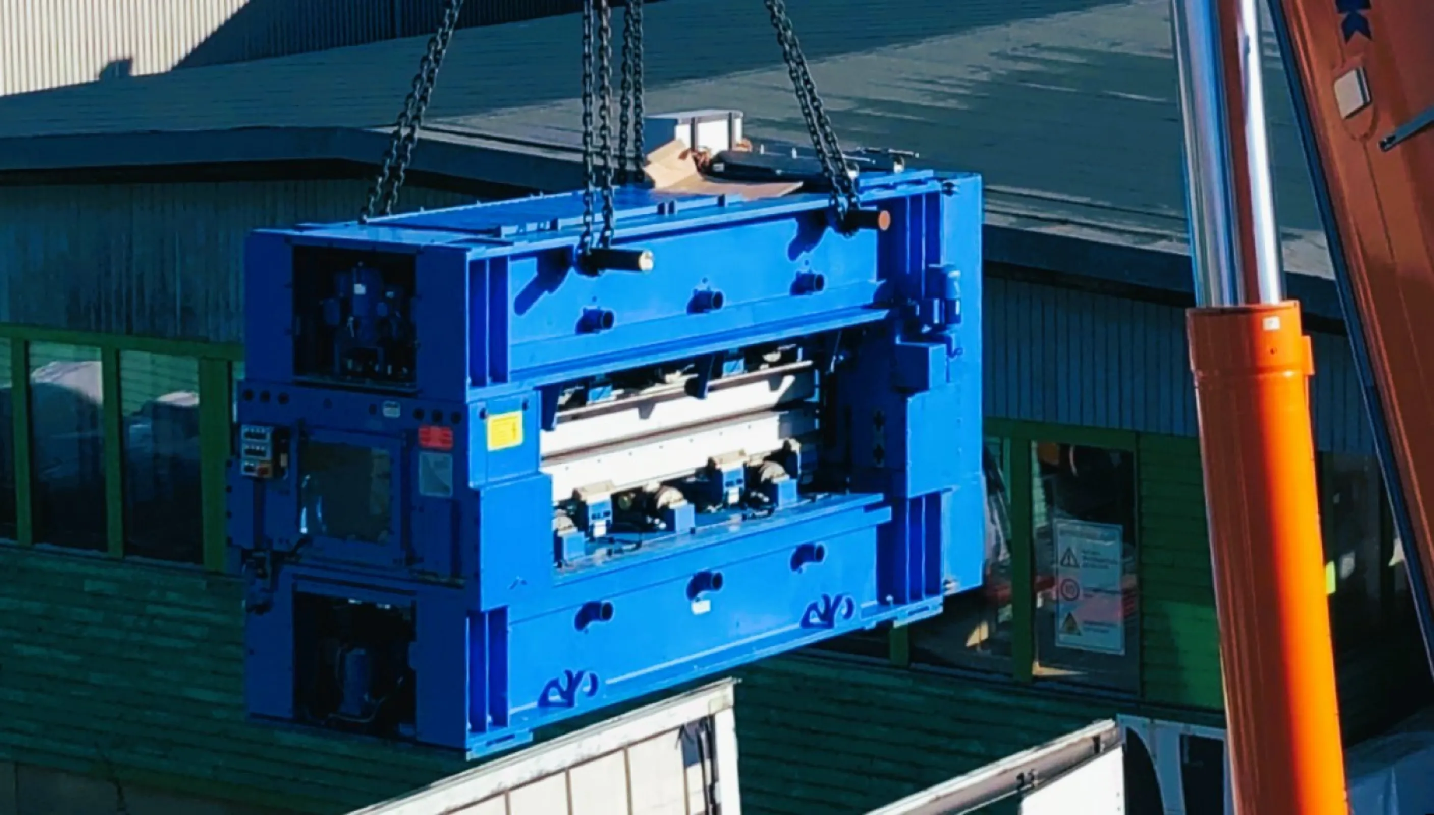 Pre-owned needle looms