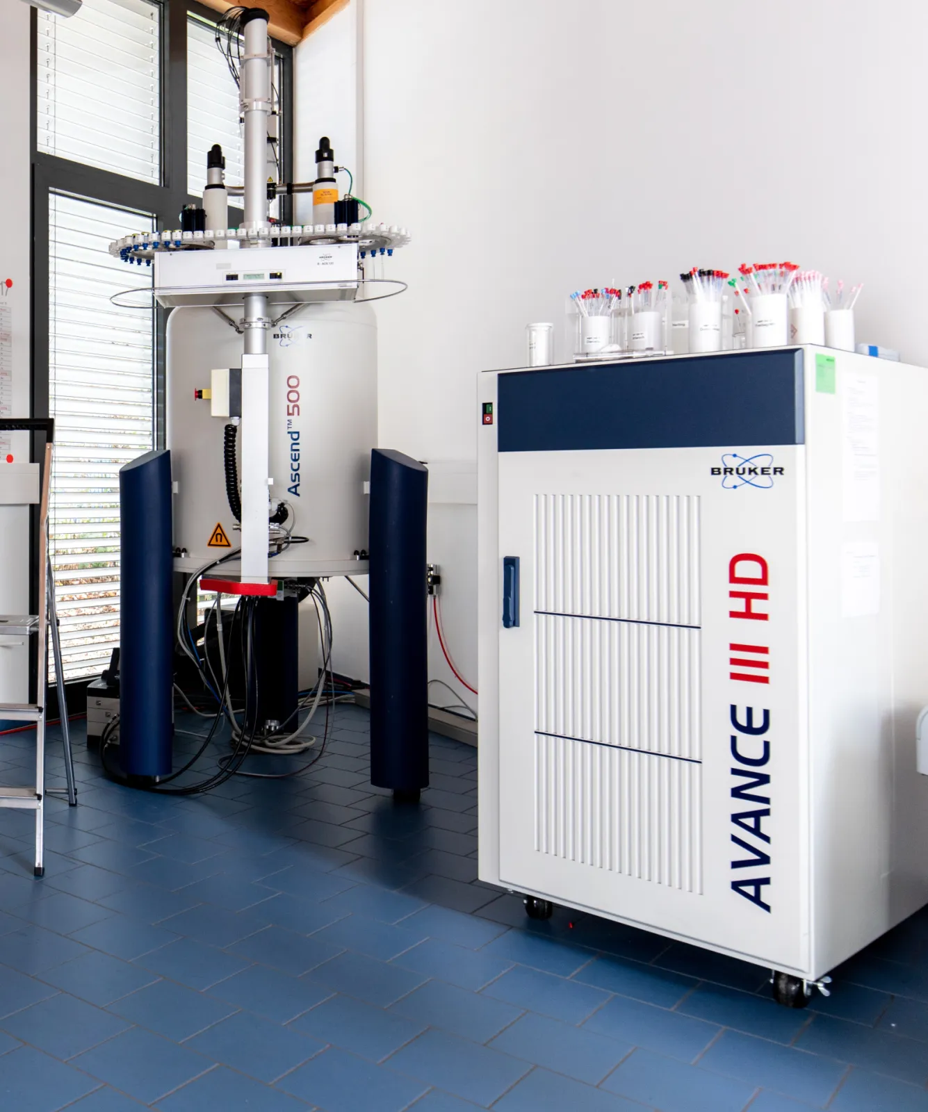 BRUKER Avance III HD 500 MHz, BBFO PLUS smart-probe; one of our 4 NMR spectrometers