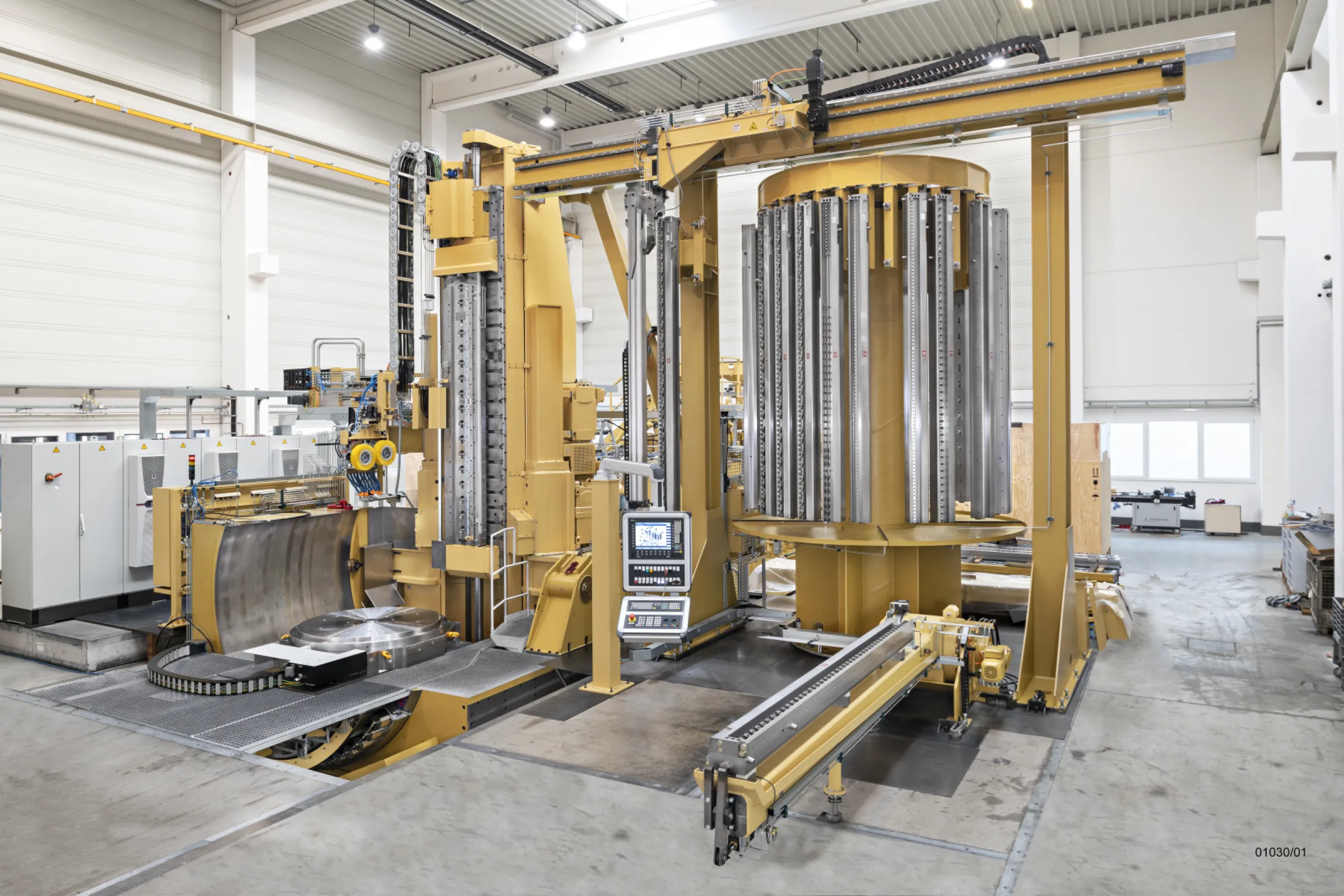 Broaching machine type RASMX 32 x 4400 x 1000 - with automatic tool changer, with carousel storage magazine (32 broach tool holders) - for gas turbine discs