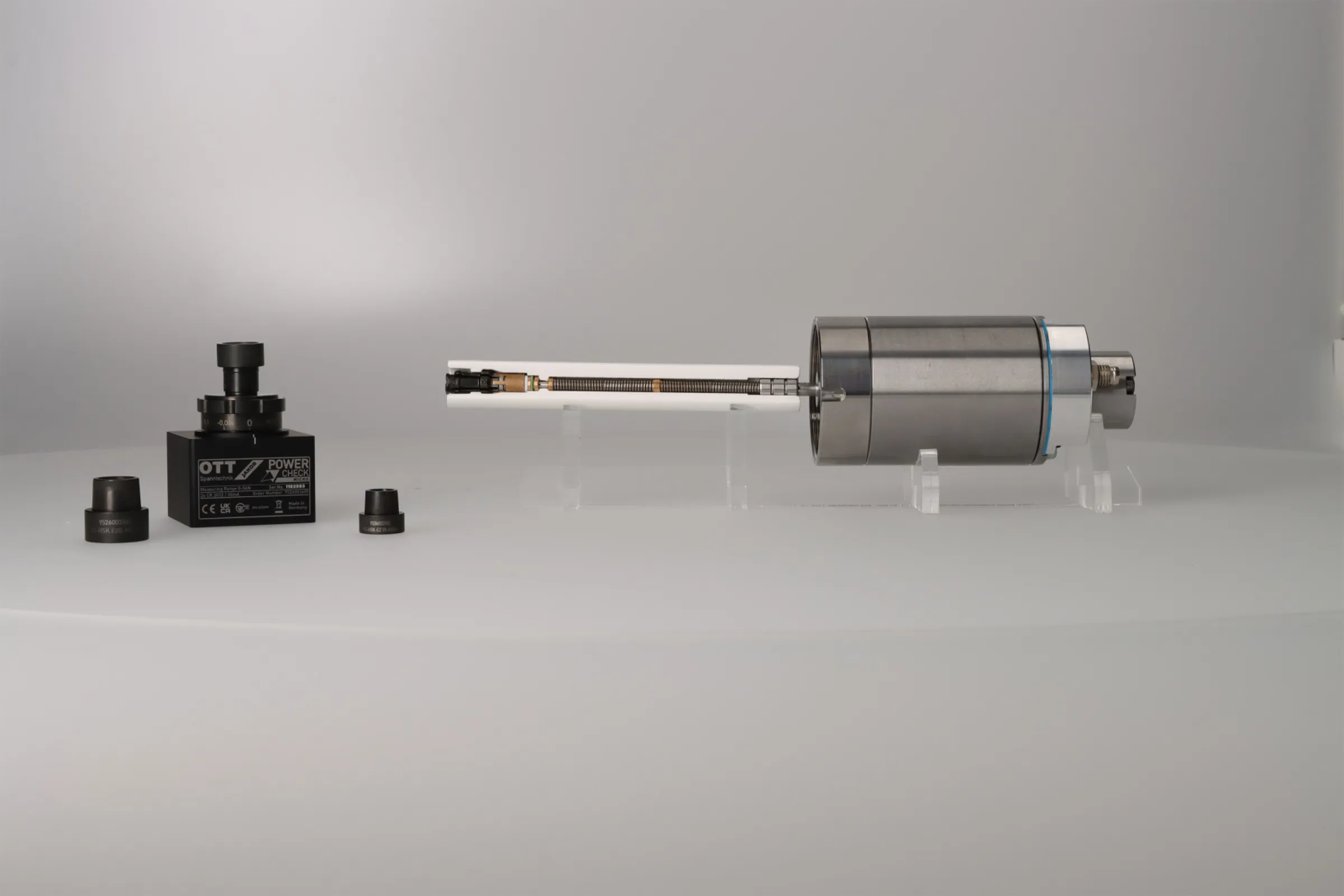 The Power-Check Micro is specially designed for the HSK EZ15, E16 and E20 interfaces.