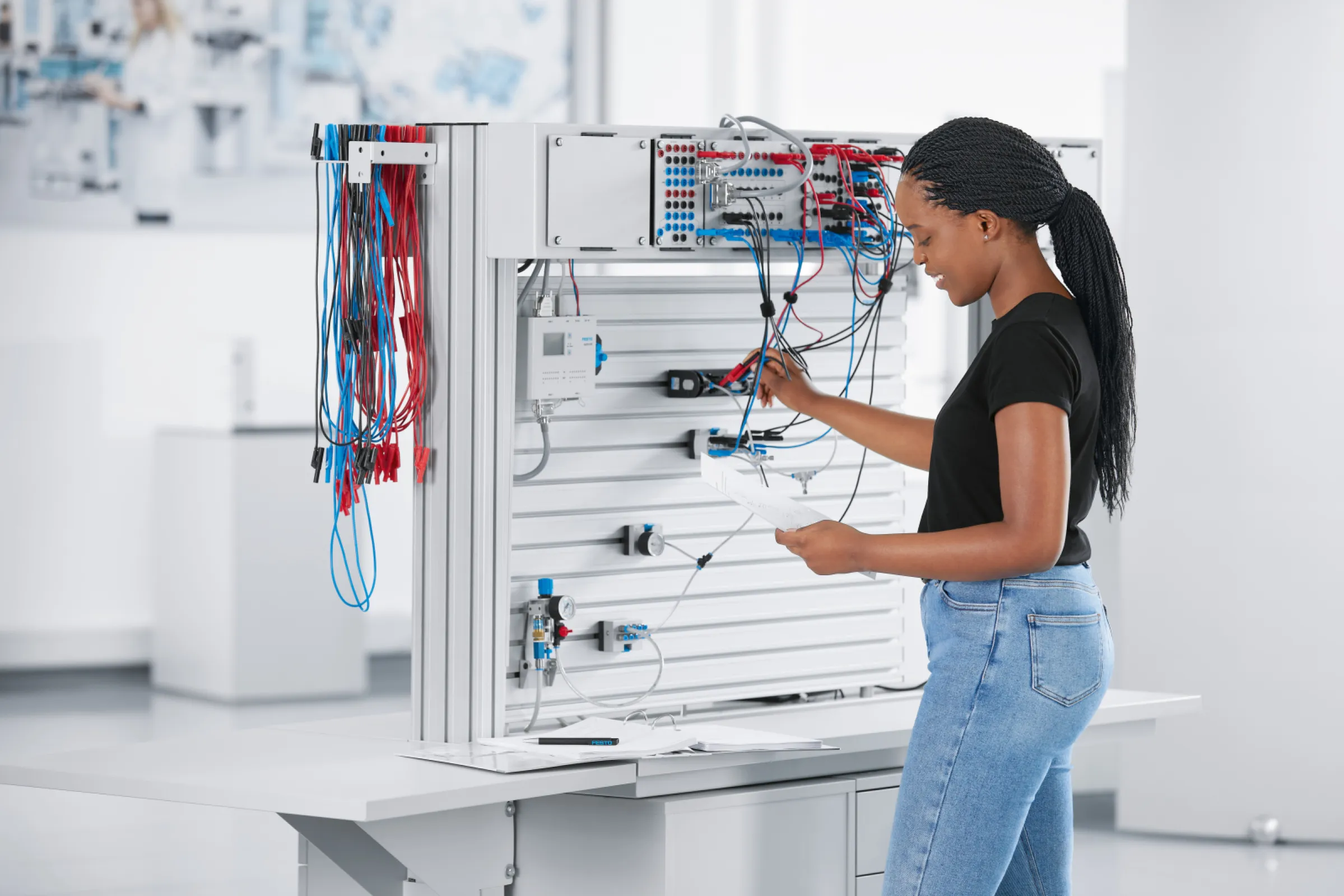 Hands-on training on Automation Technology Learning Systems