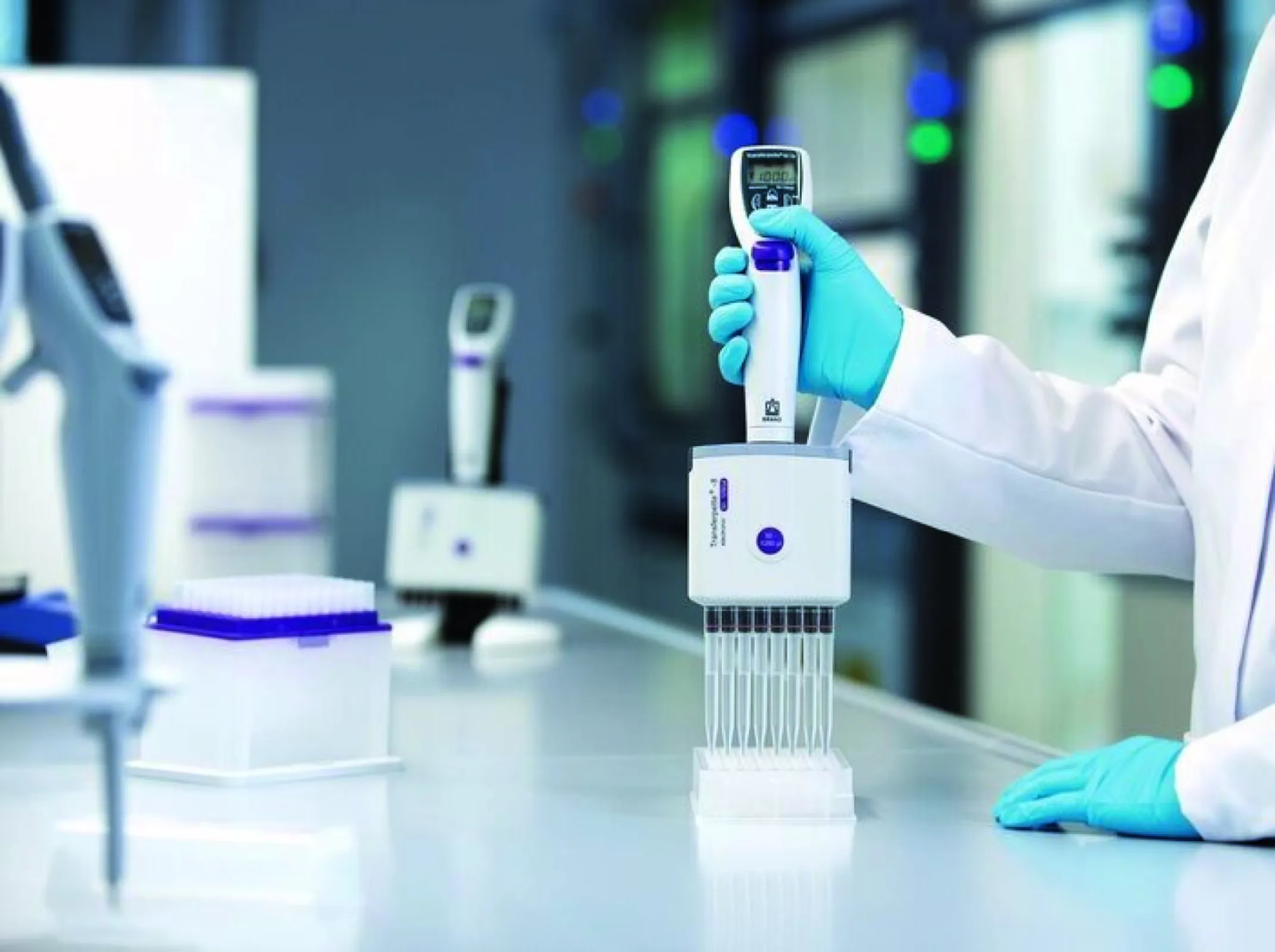 Transferpette® electronic 1250 µl