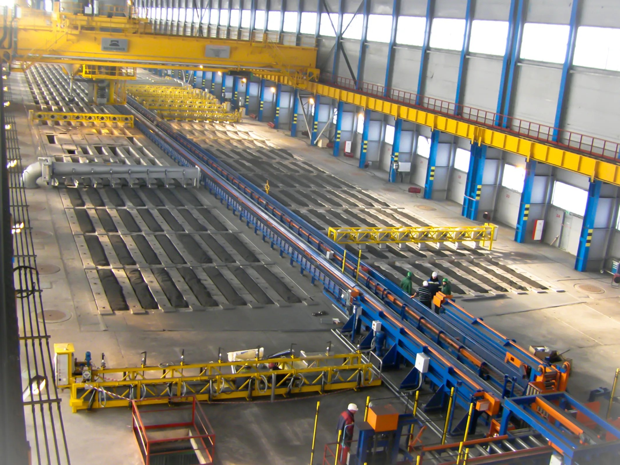 Design, engineering and construction of baking kilns for producing anodes and cathodes for the aluminium industry and electrodes for the steel industry.