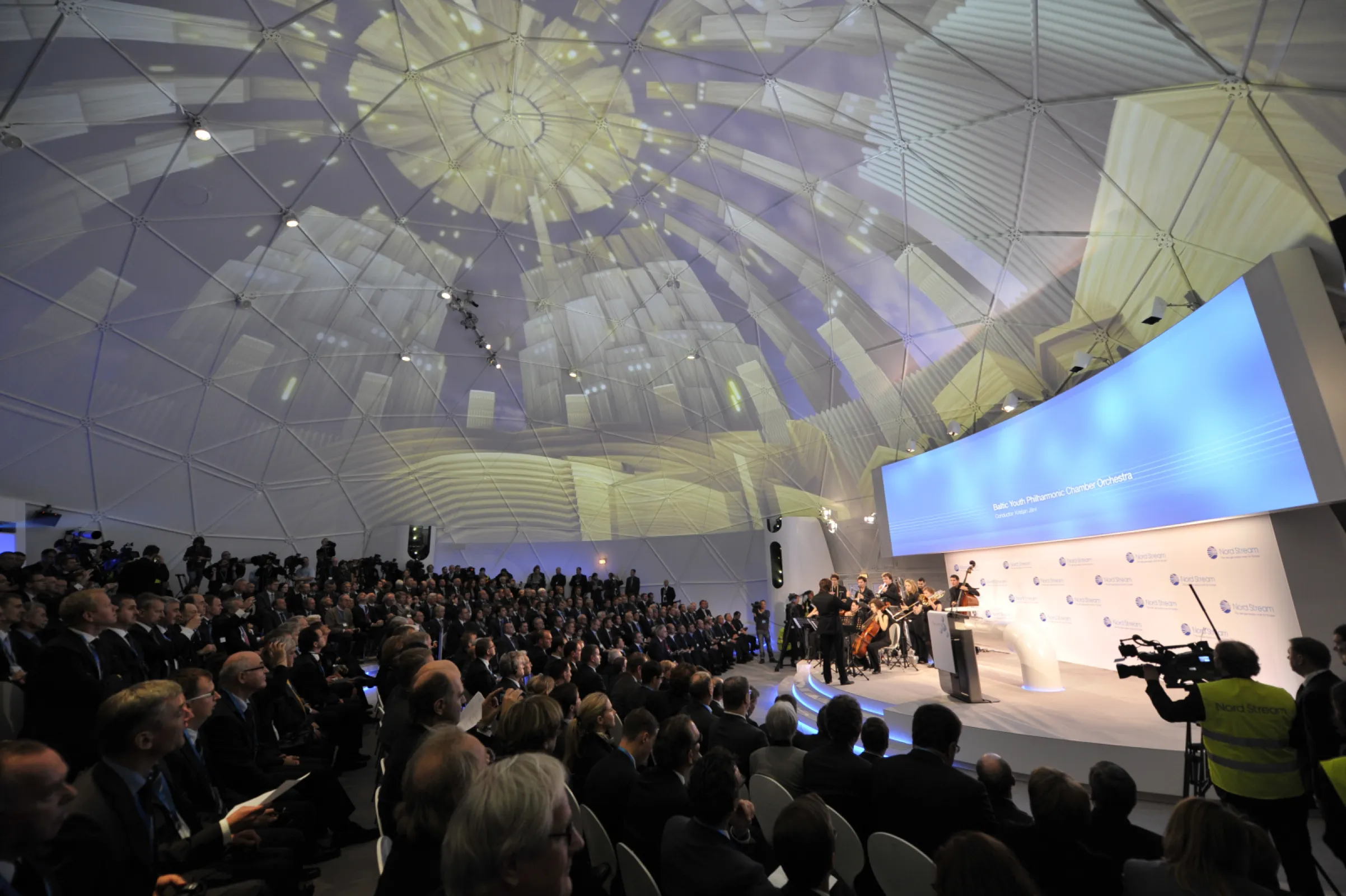 immersive dome - conference edition