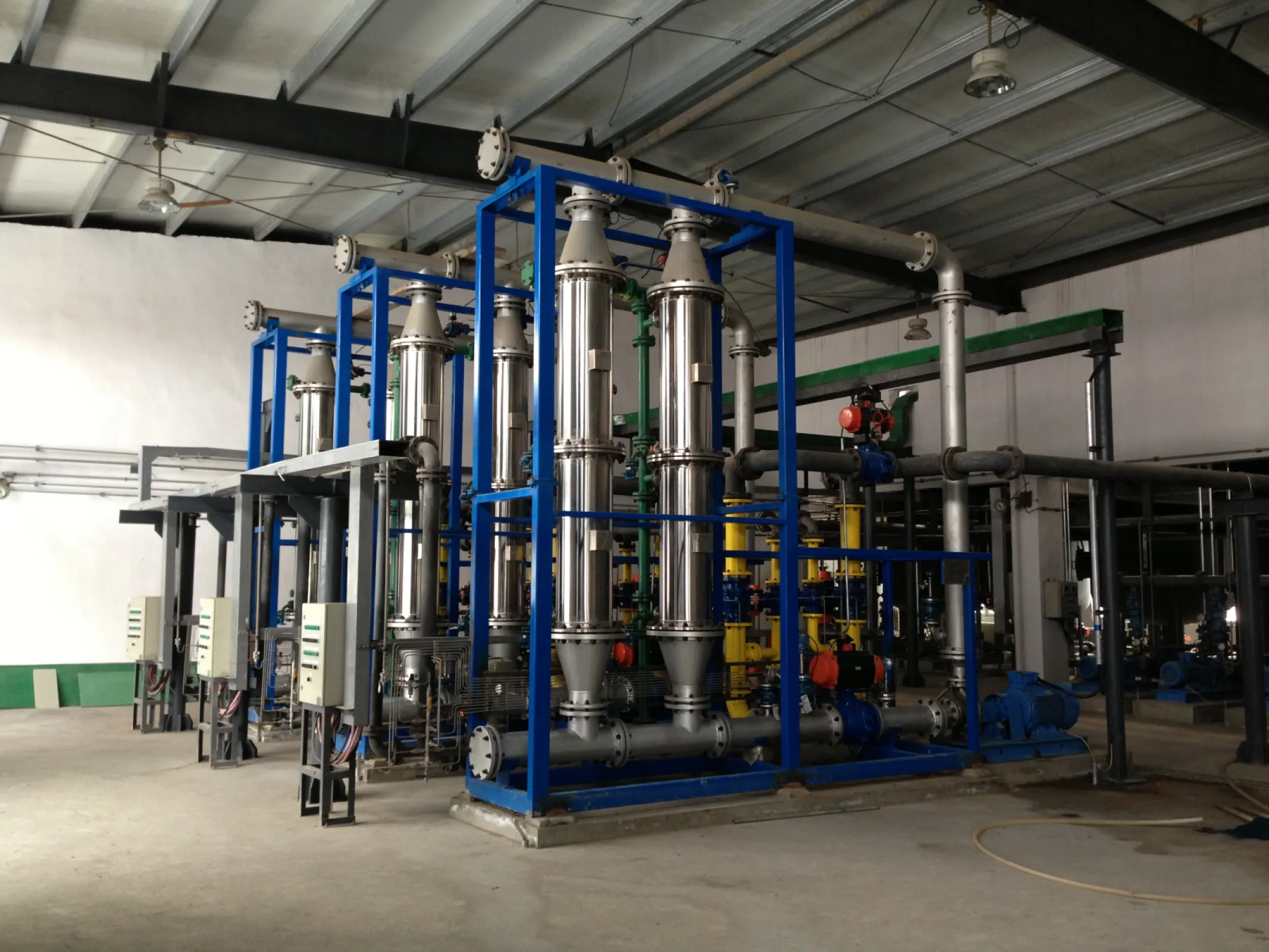 Ceramic membrane system with atech modules for caustic recovery