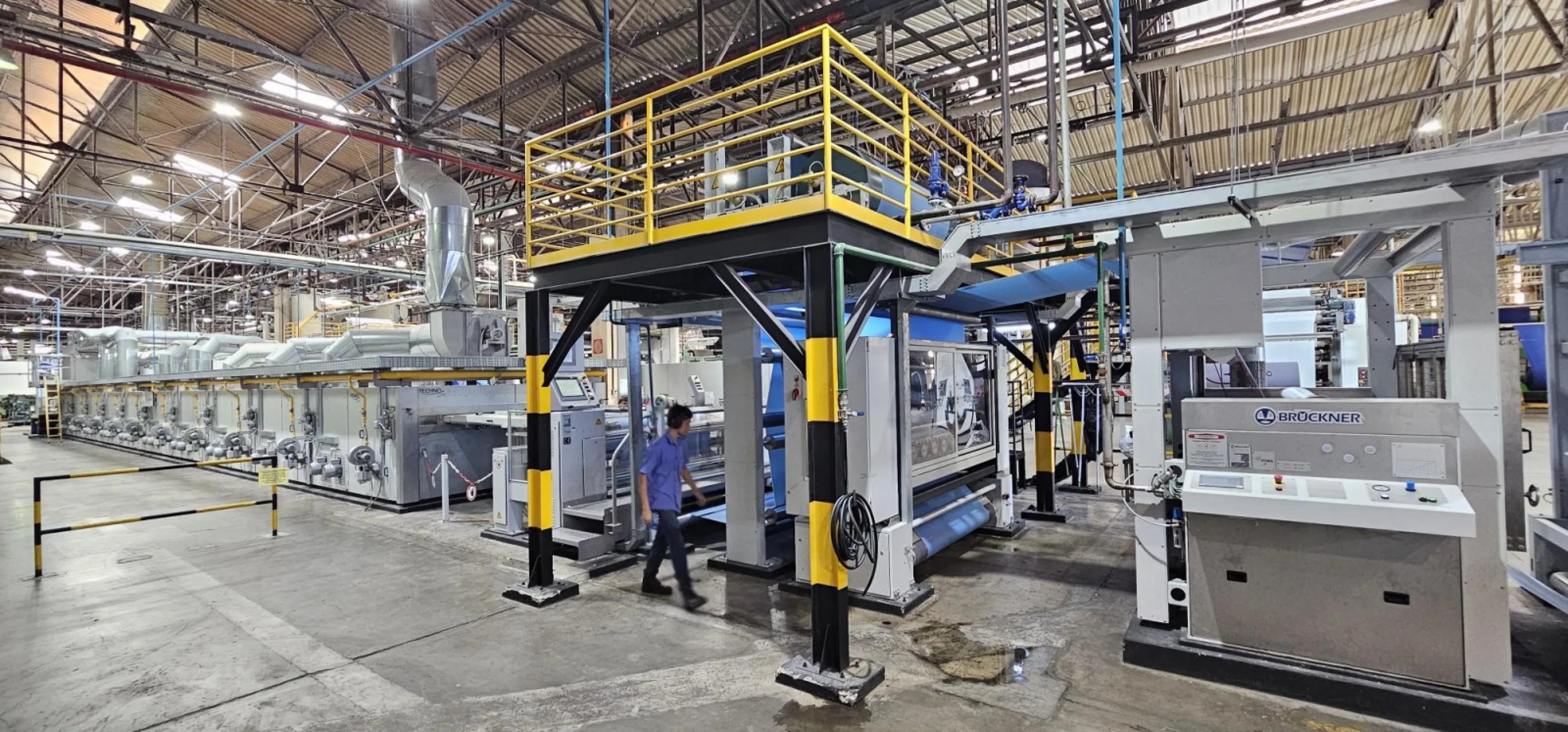 Bruckner stenter POWER-FRAME type SFP-4