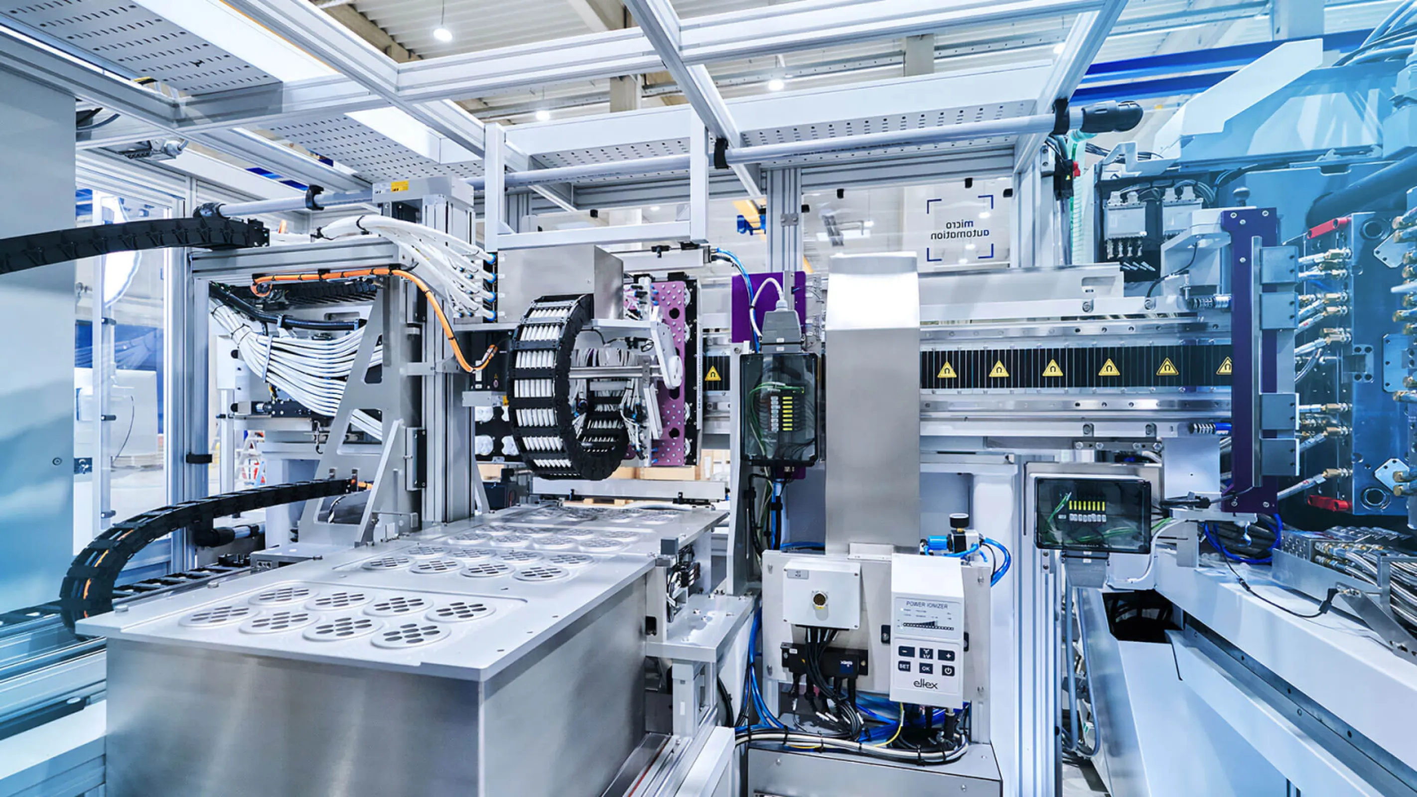 Keeps on running: Unparalleled Availability