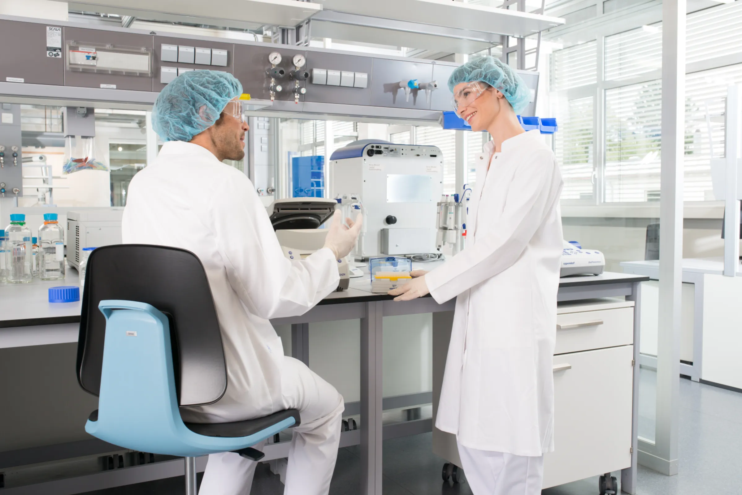 LABSIT LABORATORY CHAIRS