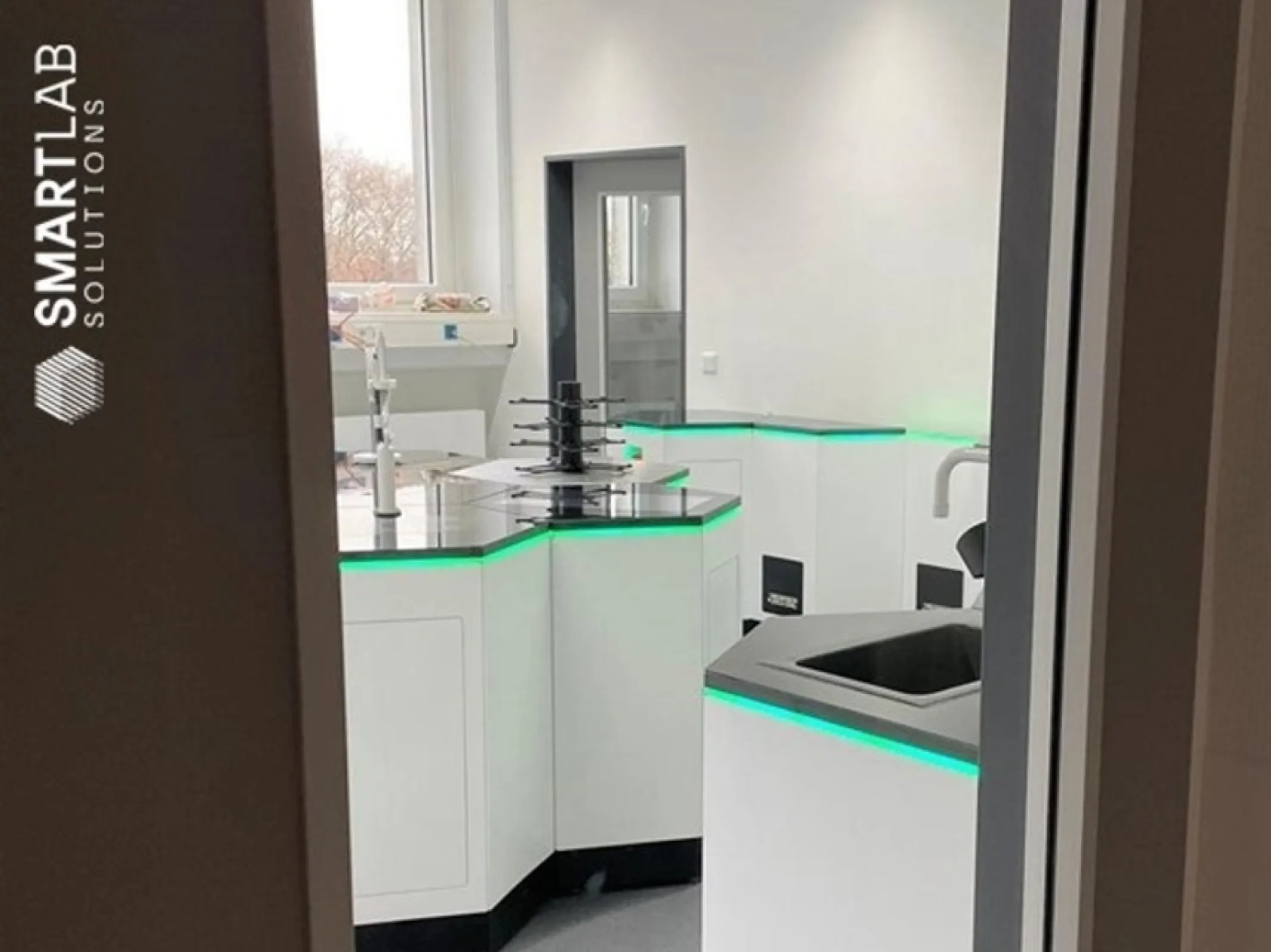 transformed lab with iHEX system