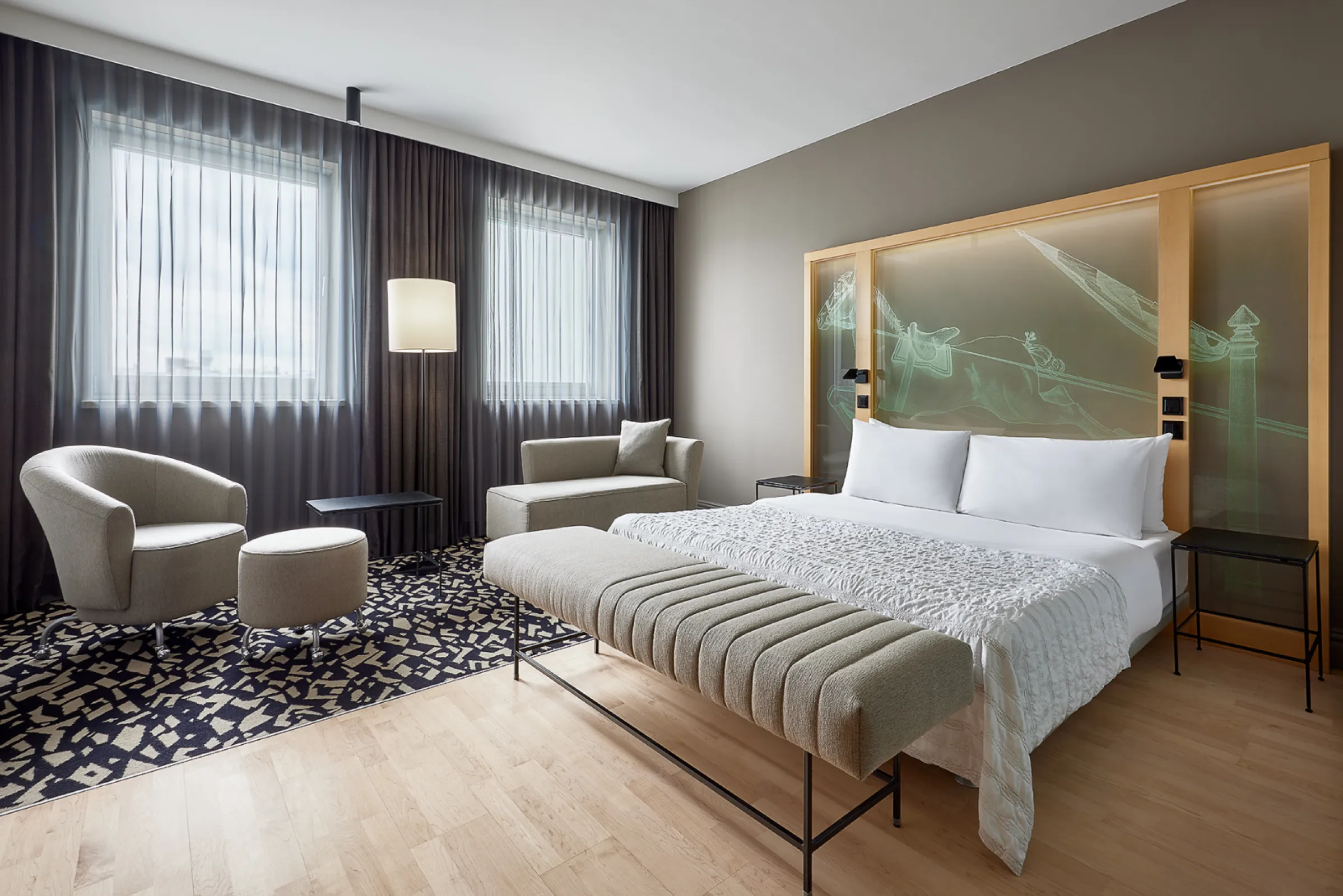 Le Méridien Vienna - Deluxe Guestroom