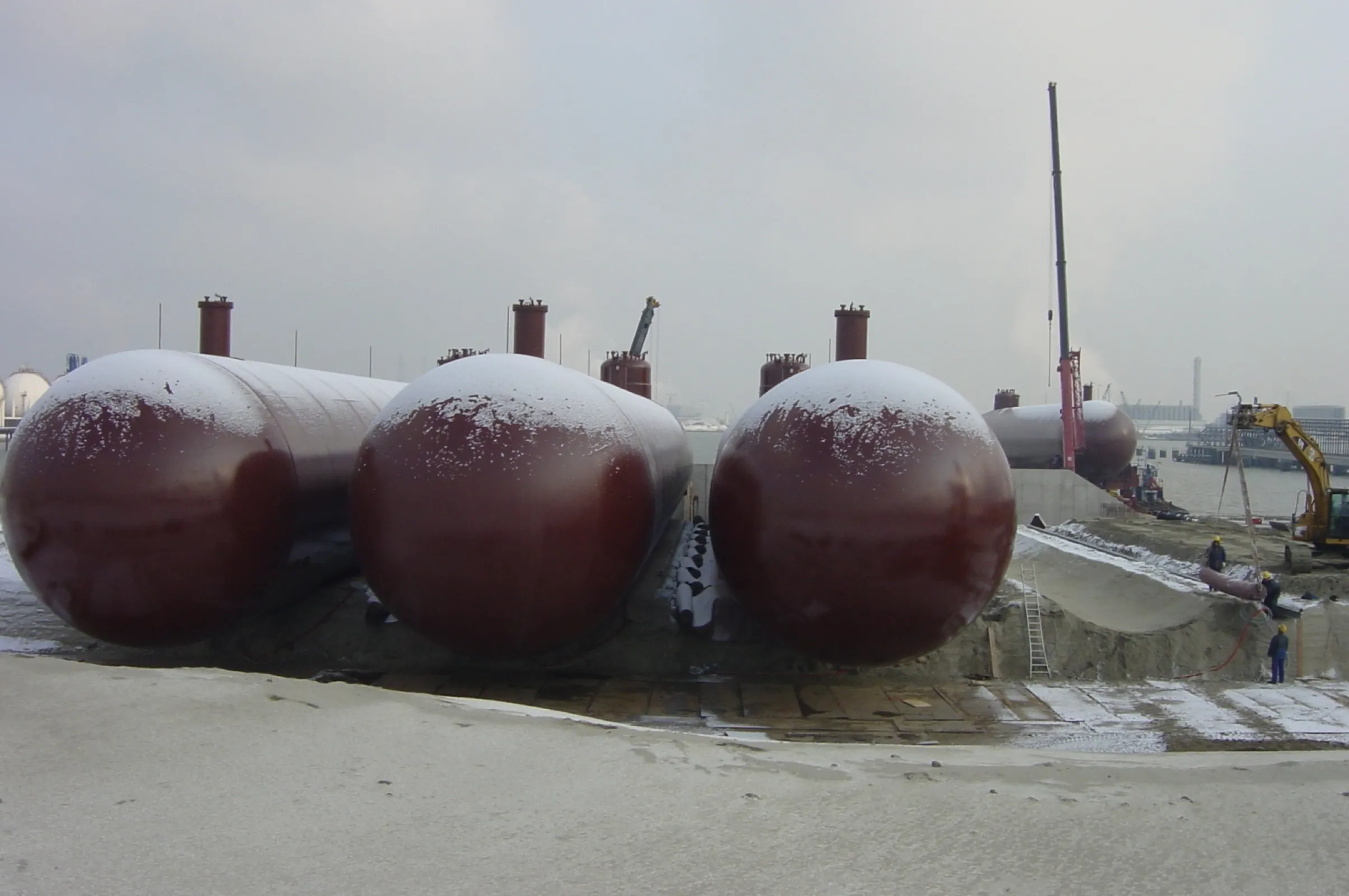 ECTs, Spheres & Bullet tanks