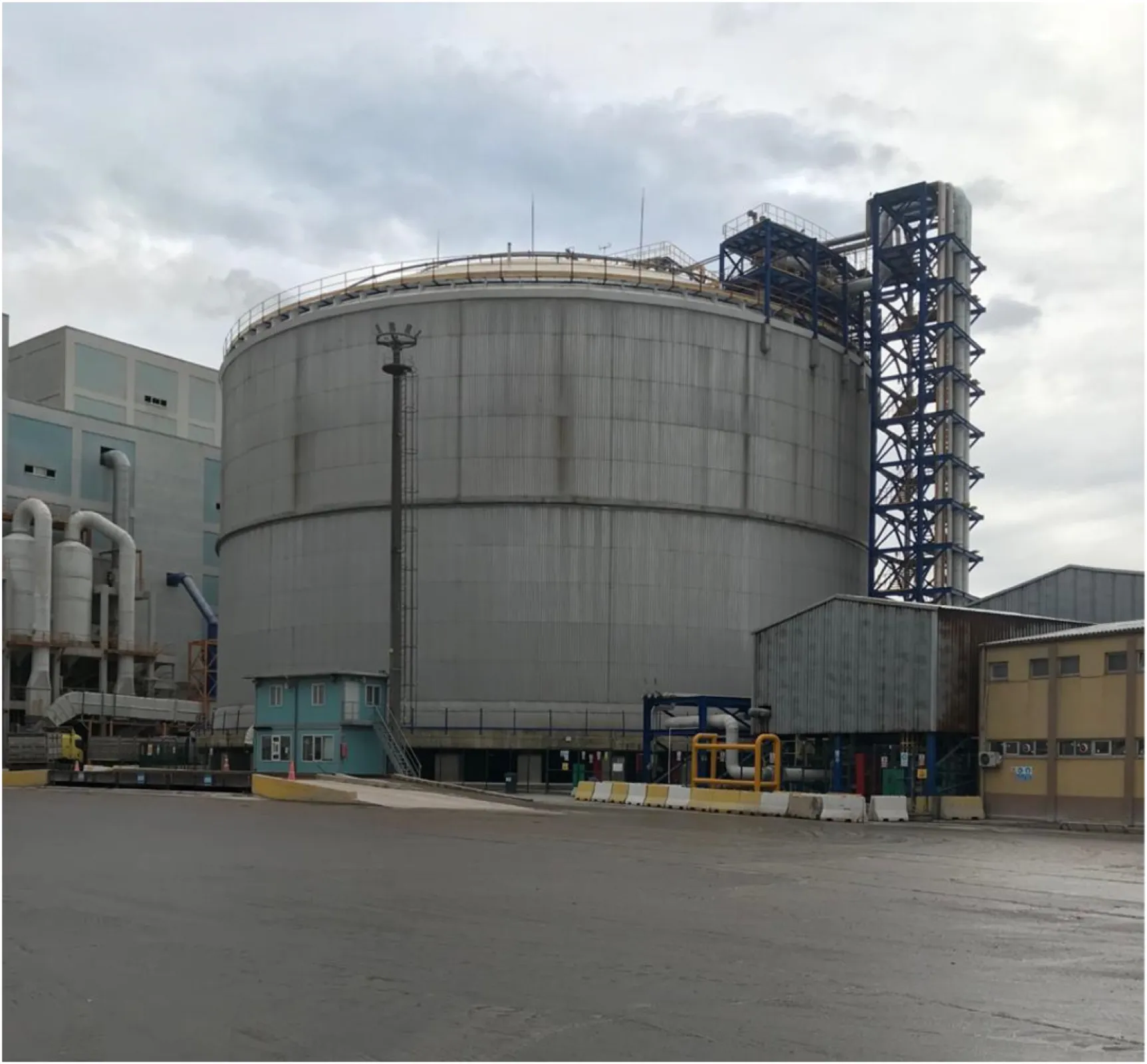 Green Ammonia Storage - the future energy carrier