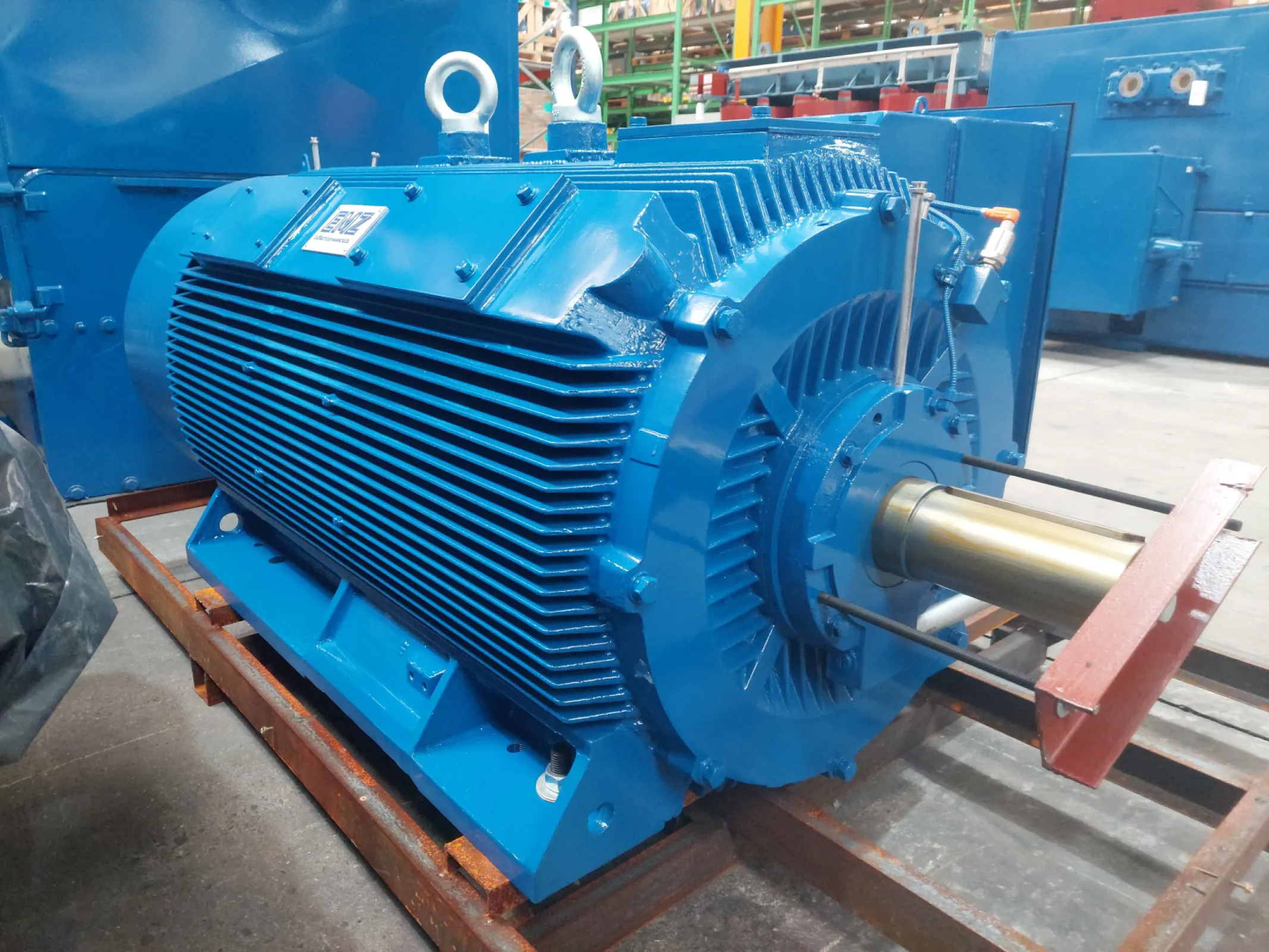 Motor: EMZ AKR 355-04-063 (500 kW / 3kV) - Application: ID Fan - Location: Pawlodar (Kazakhstan)