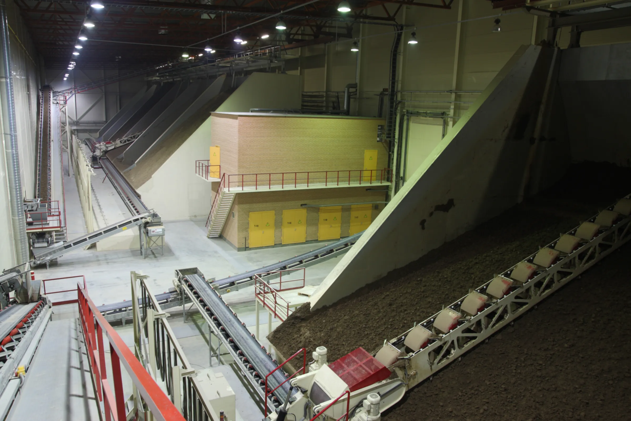 HAENDLE Souring Plant with longitudinal-dredging excavators