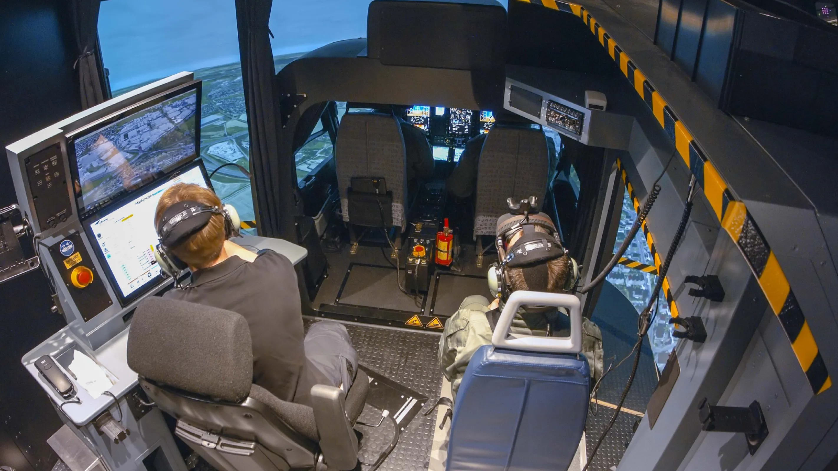 H145 Level D FFS Instructor Operating Station with 3rd Crew Member Station (mixed reality)