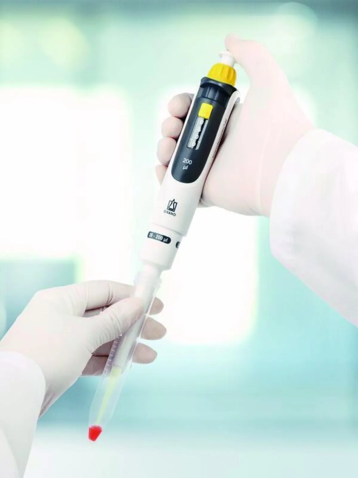 BRAND Transferpette® S single channel pipette - for narrow centrifuge tubes