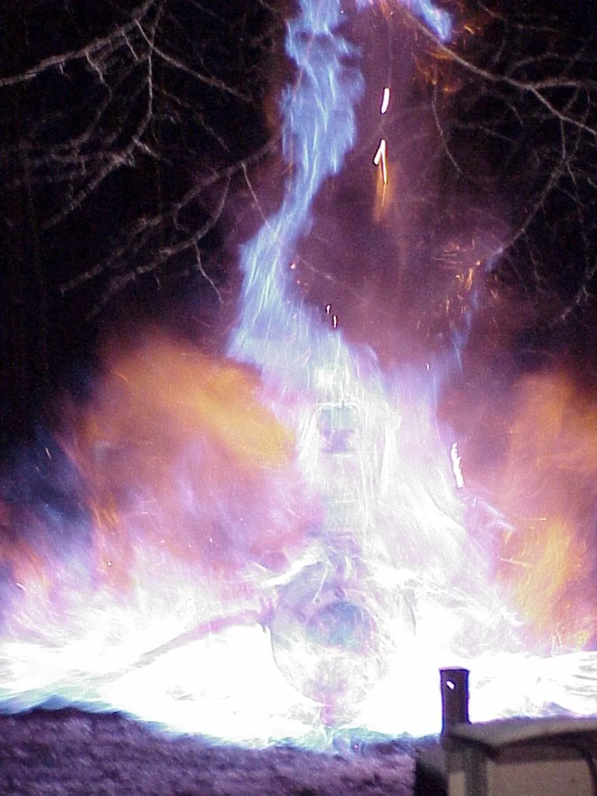 Explosion Test Atmospheric Deflagration