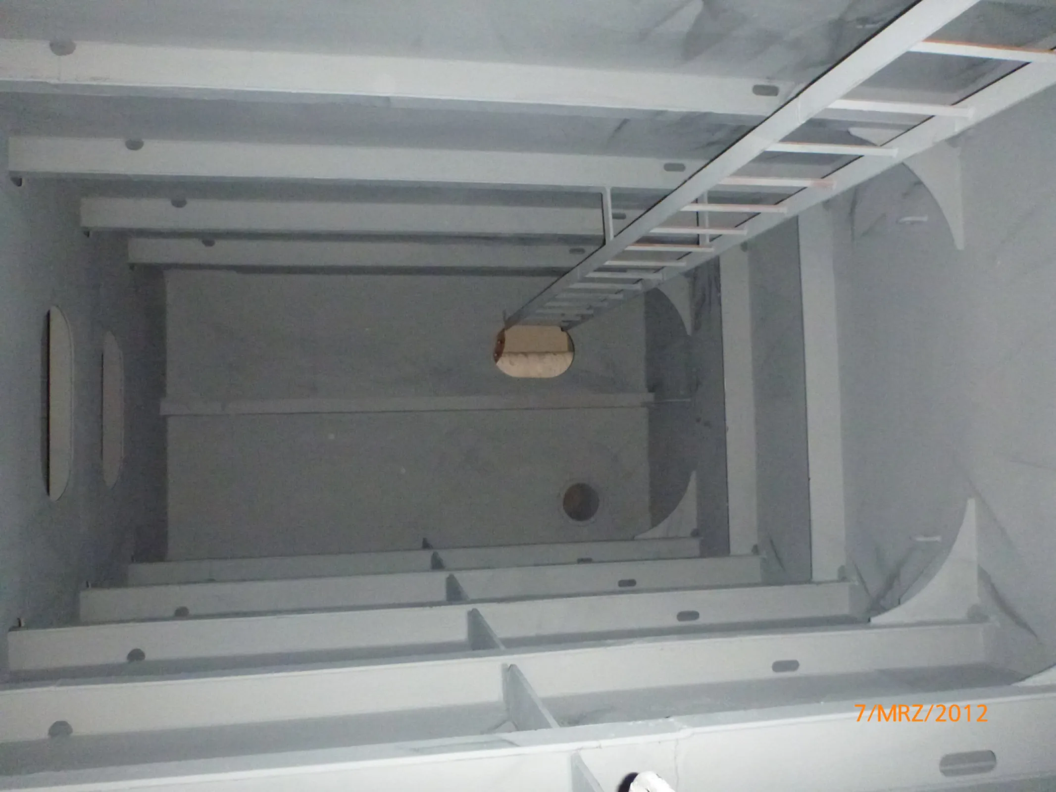 Ballast Water Tank - Atlanta Express Hapag Lloyd