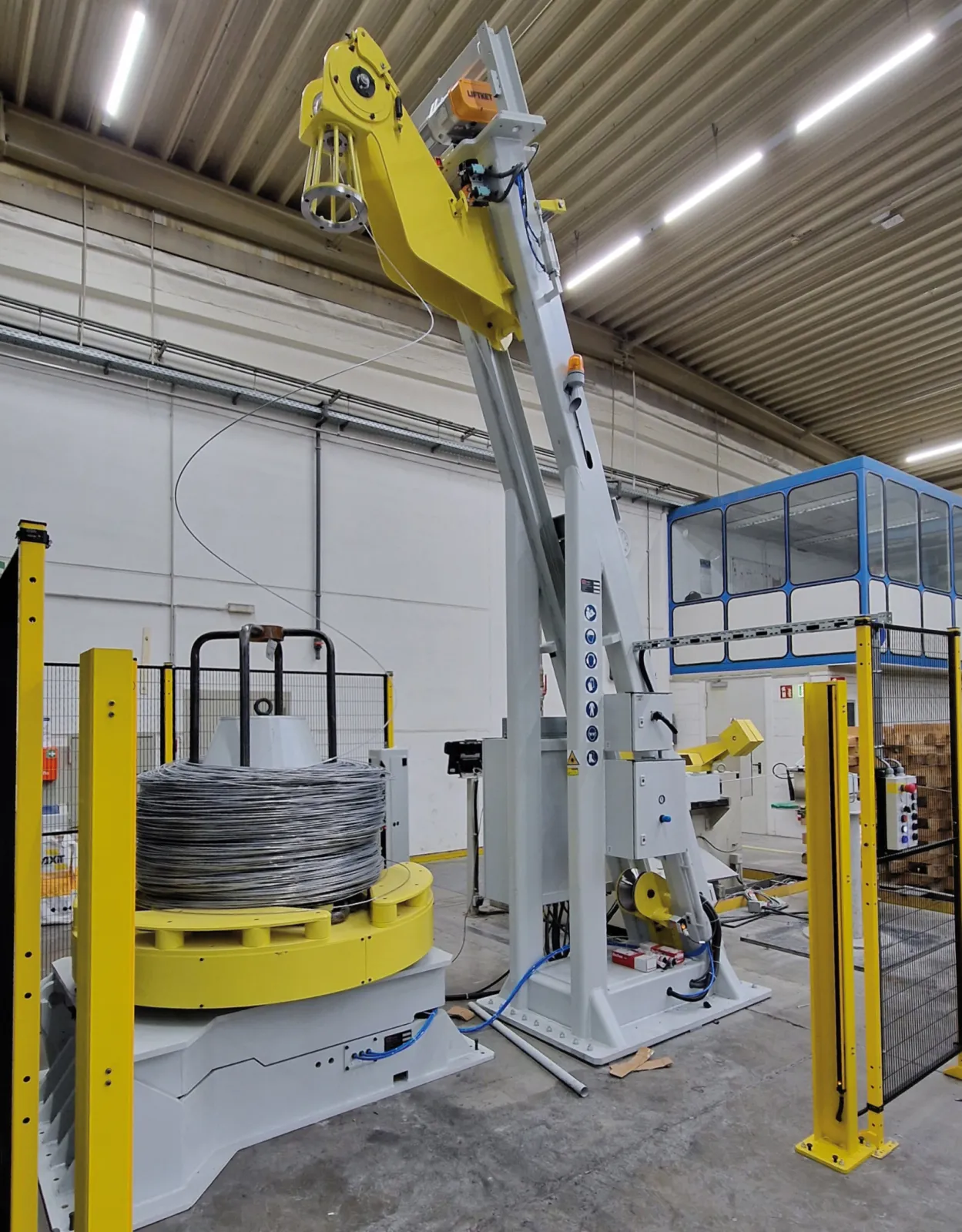 Overhead pay-off VA-S1