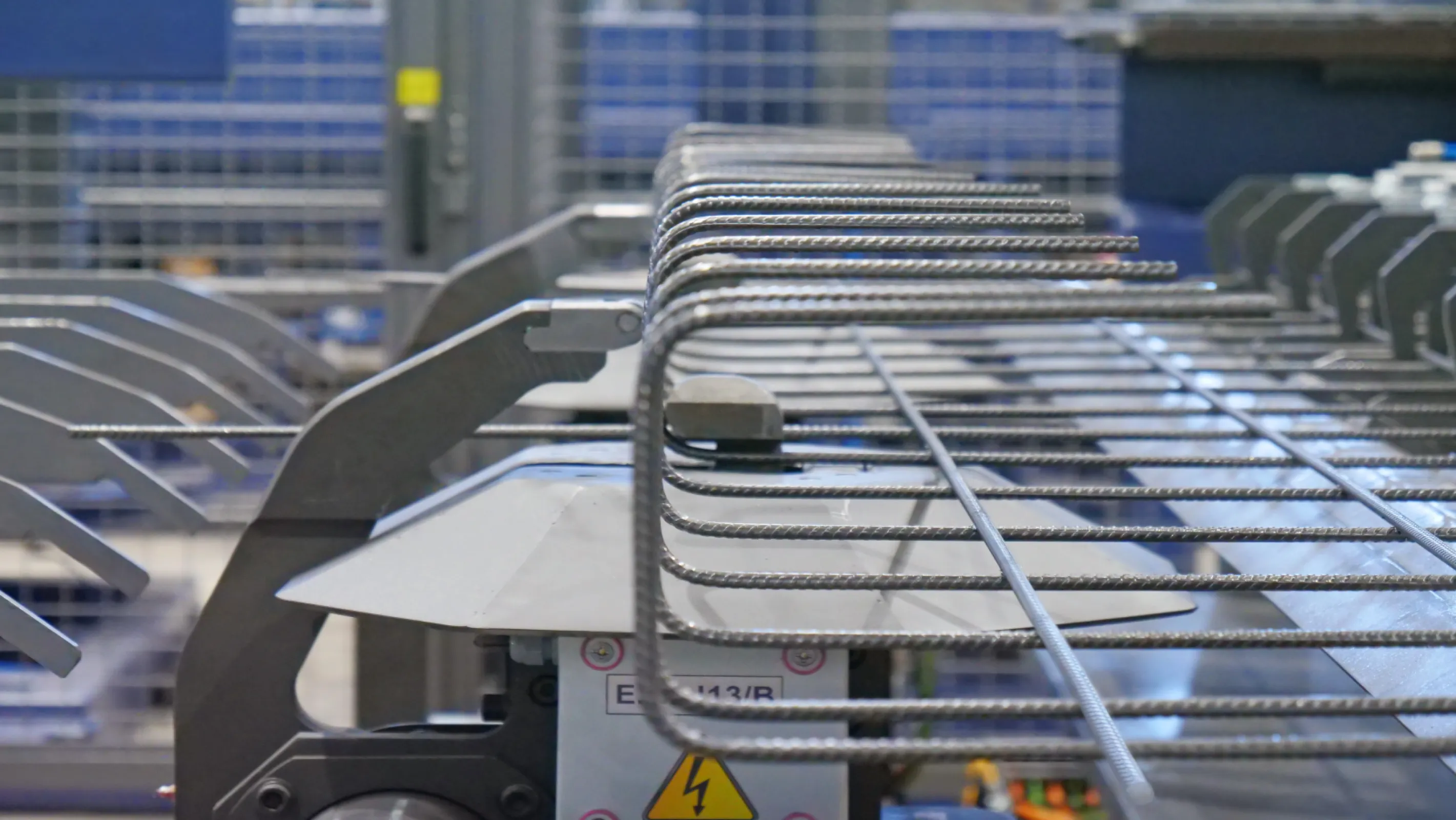 AΜΜ SERIES Fully Automatic  Mesh Welding and Bending Lines for the Production of  Standard & Customized  Mesh