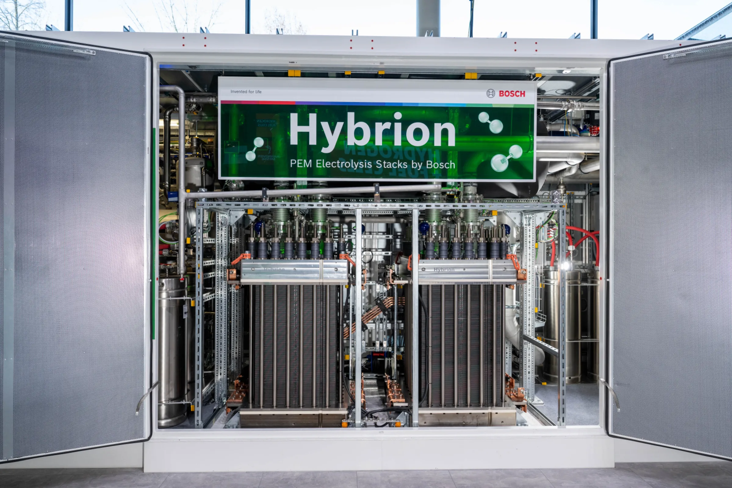 Hybrion PEM Electrolysis Stacks integrated into a containerized solution