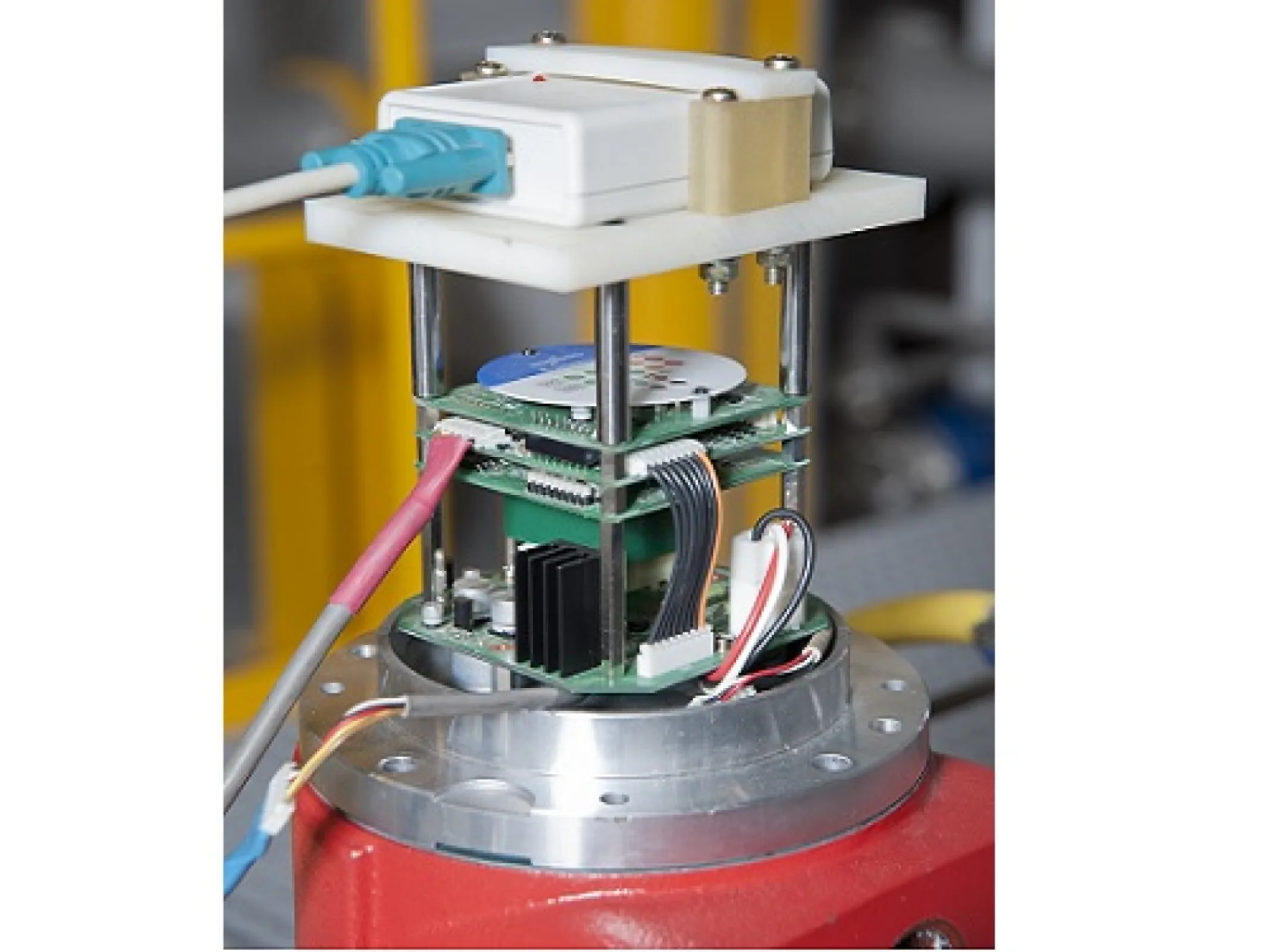 Nikkiso E-monitor on canned motor pump