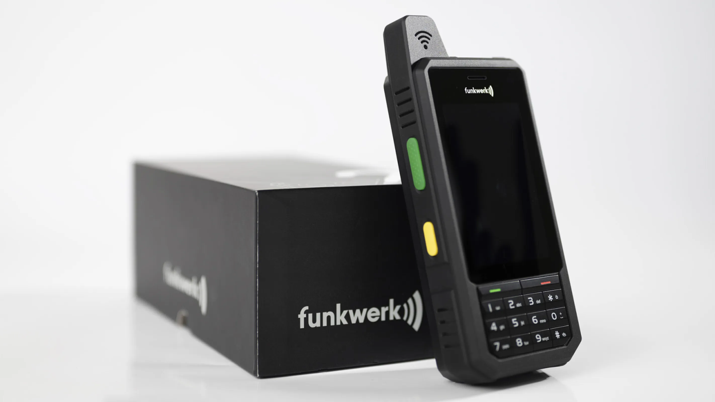 focX®2 operational GSM-R handheld