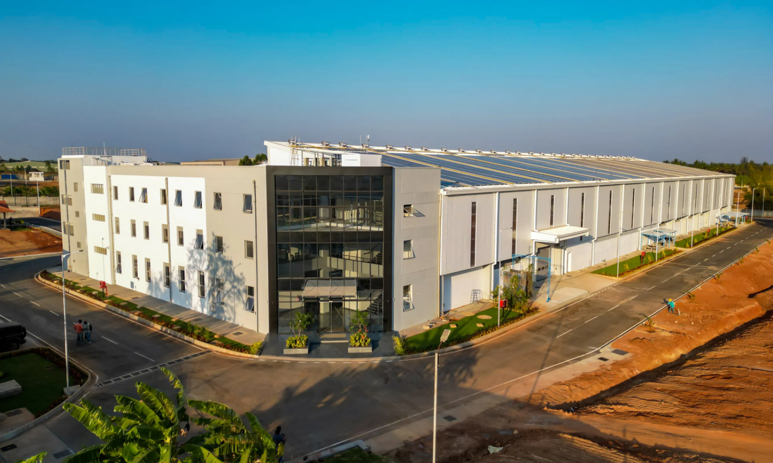 Hubner India Front side