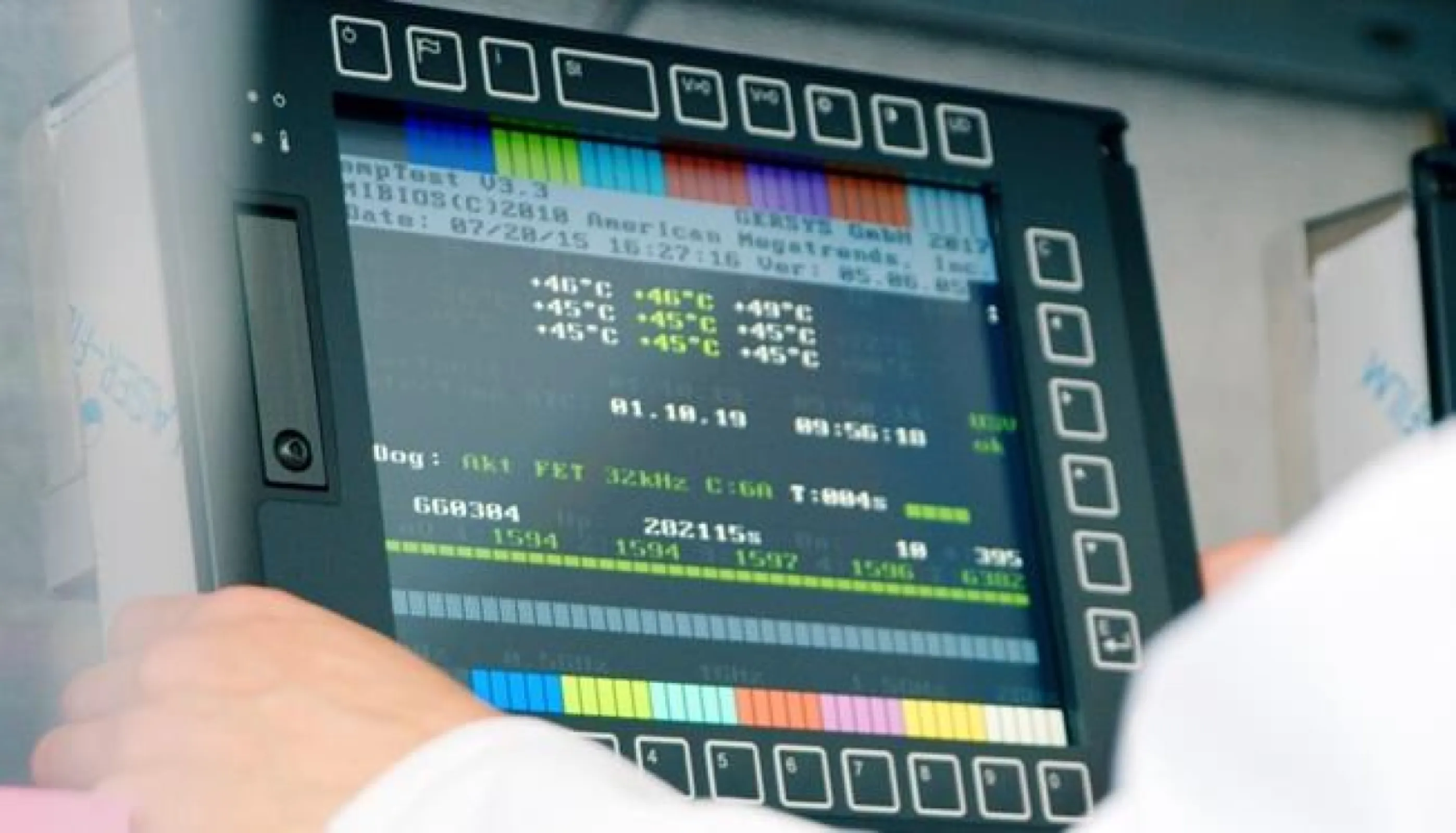 Gersys display systems – including HMI, IDU, MMI, and on-board computers – deliver high-reliability performance for rail vehicles, fully compliant with EN50155 and EN45545 standards.