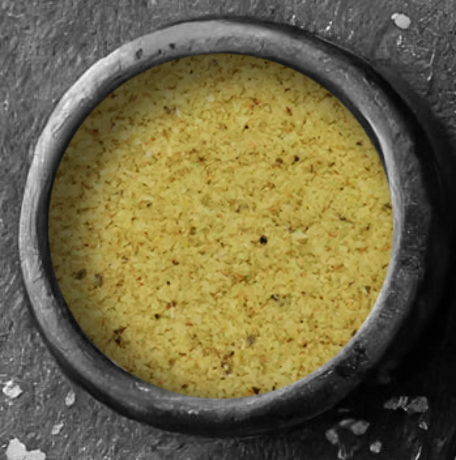 Yellow Schnitzel Light in a bowl