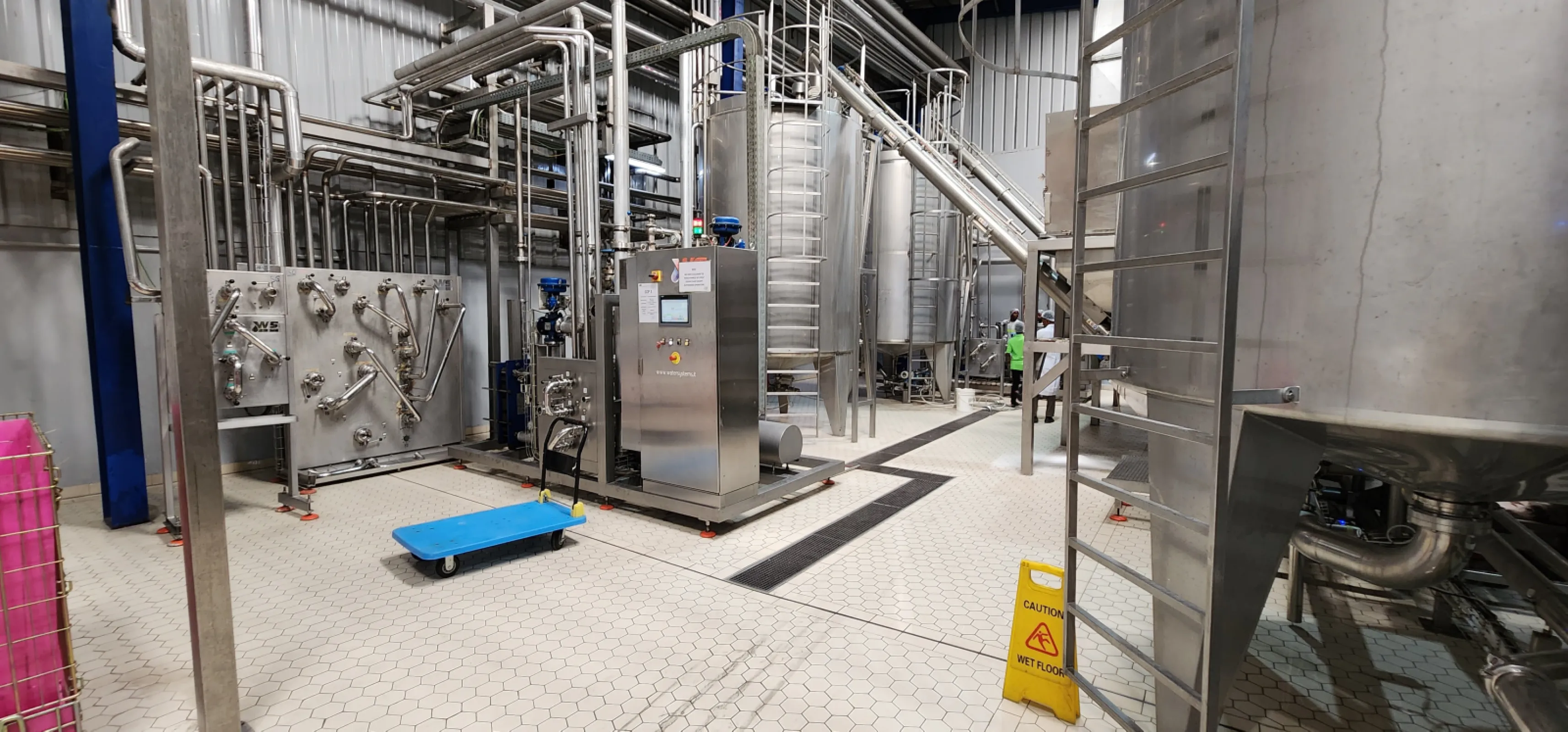 Turn-key flooring solutions for food processing industry