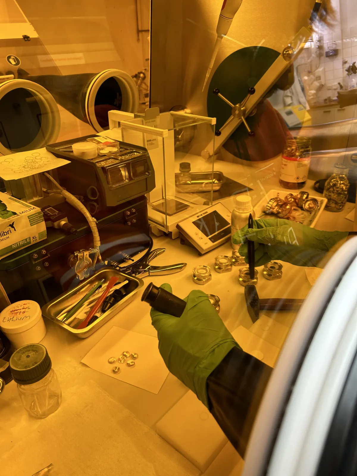 Cell assembly at Chem4Batteries