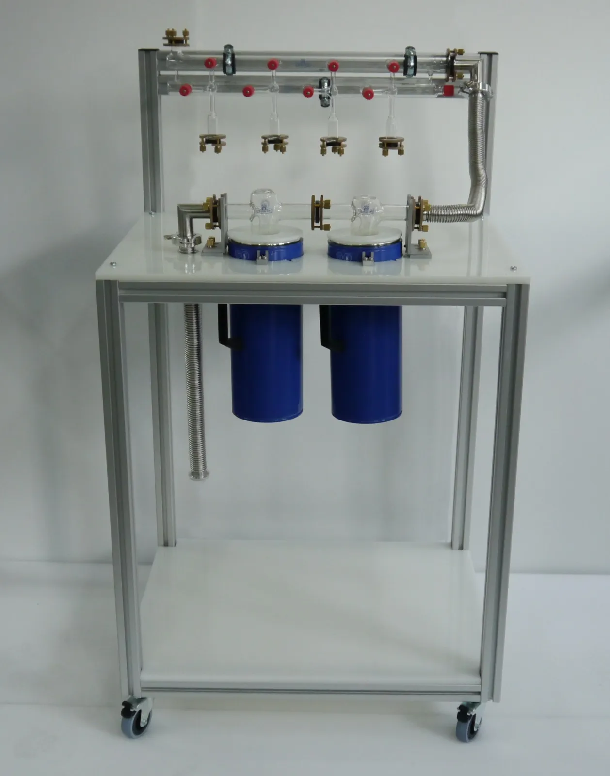Schlenkline with cold traps on a moveable frame