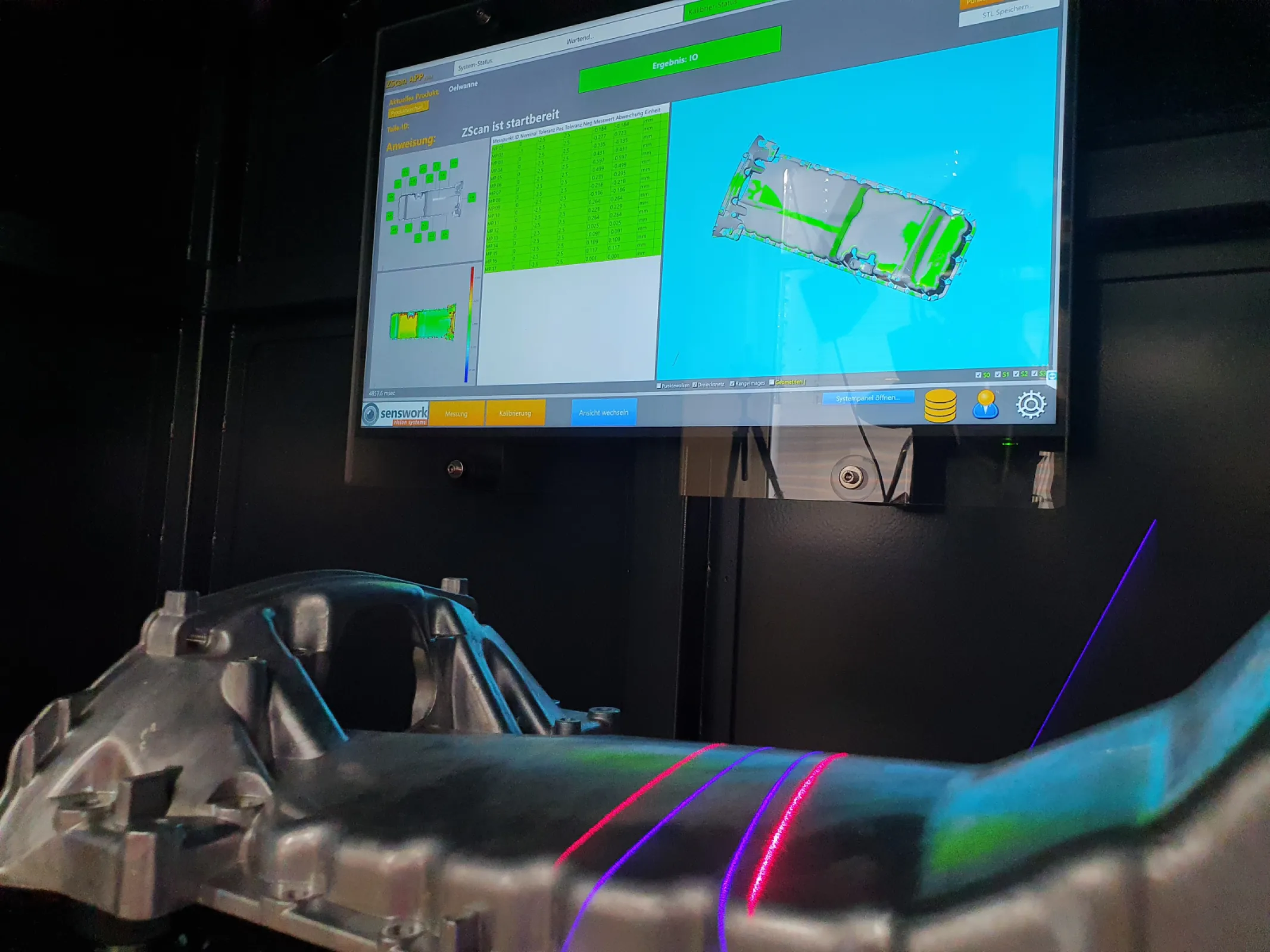 High-resolution and seamless 3D scanning of large and geometrically complex parts, automated 3D measurement and inspection. In seconds. Directly in production. This is what ZScan® makes possible.
