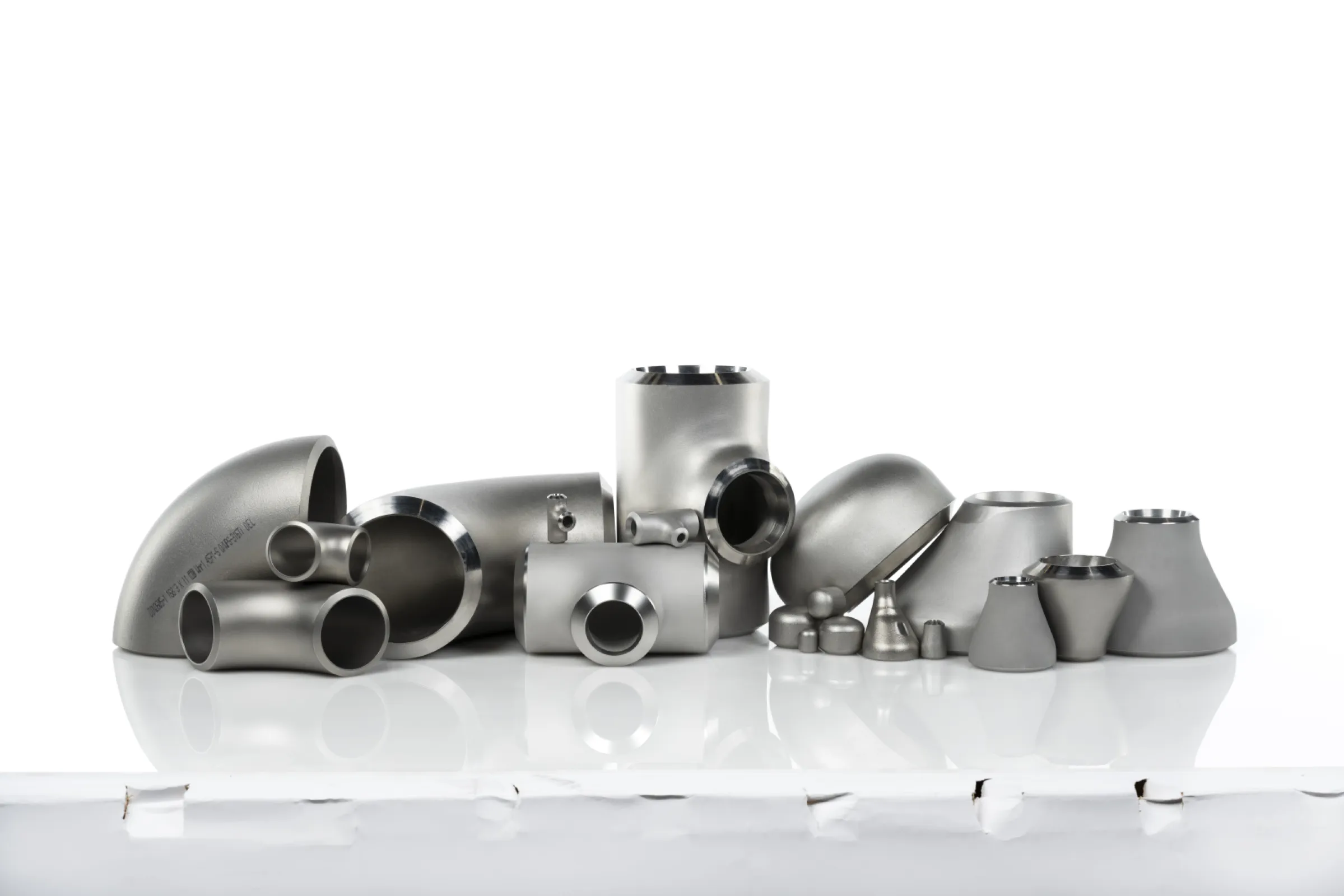 Stainless steel grades: WP304/304L, WP316/316L, WP321/321H, WP347/347H, WP304H, WP316Ti, WP904L, UNS S31803, UNS S32750, UNS S32760, WP310S