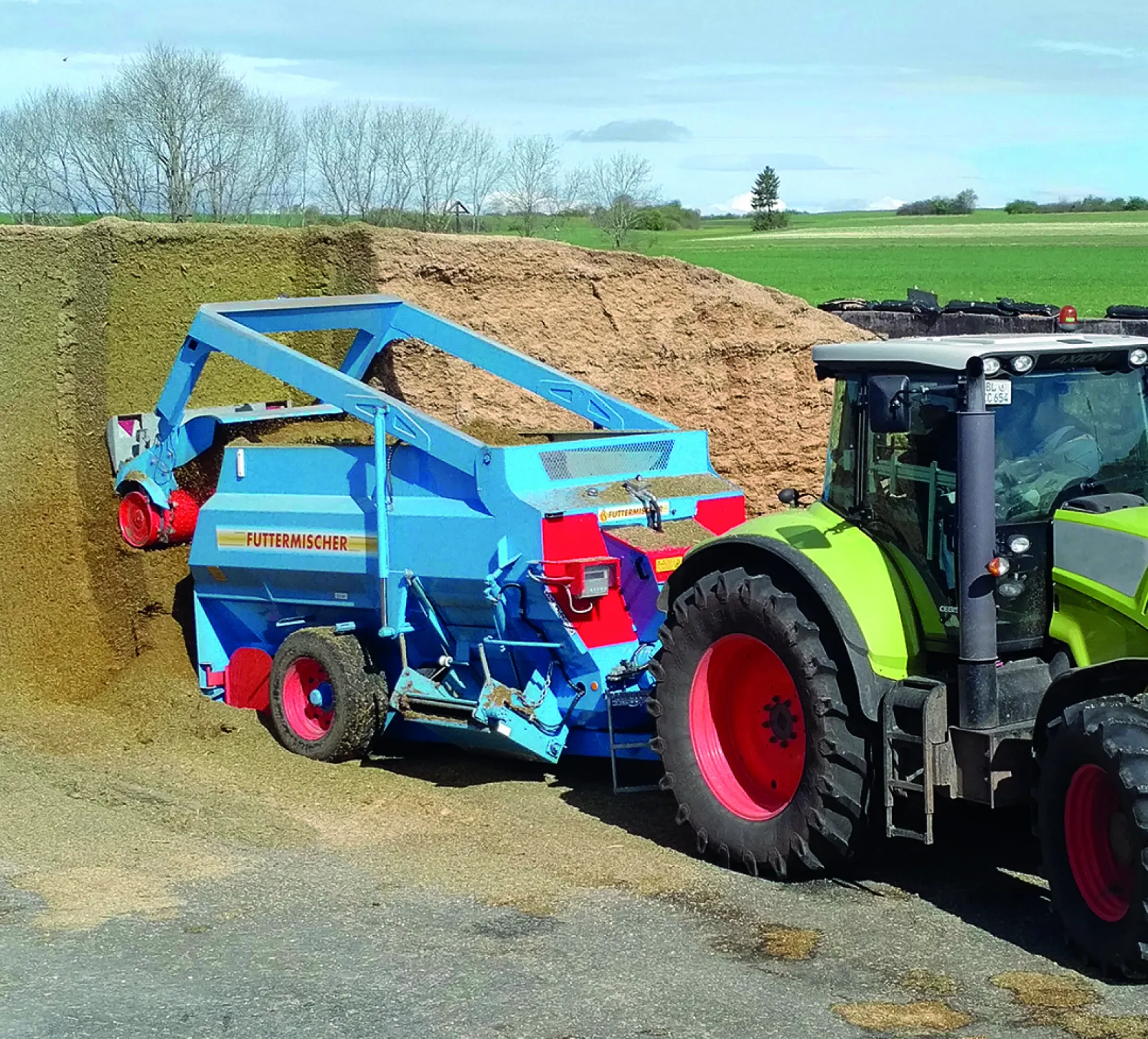 HIMEL feed mixer with cutter (horizontal)