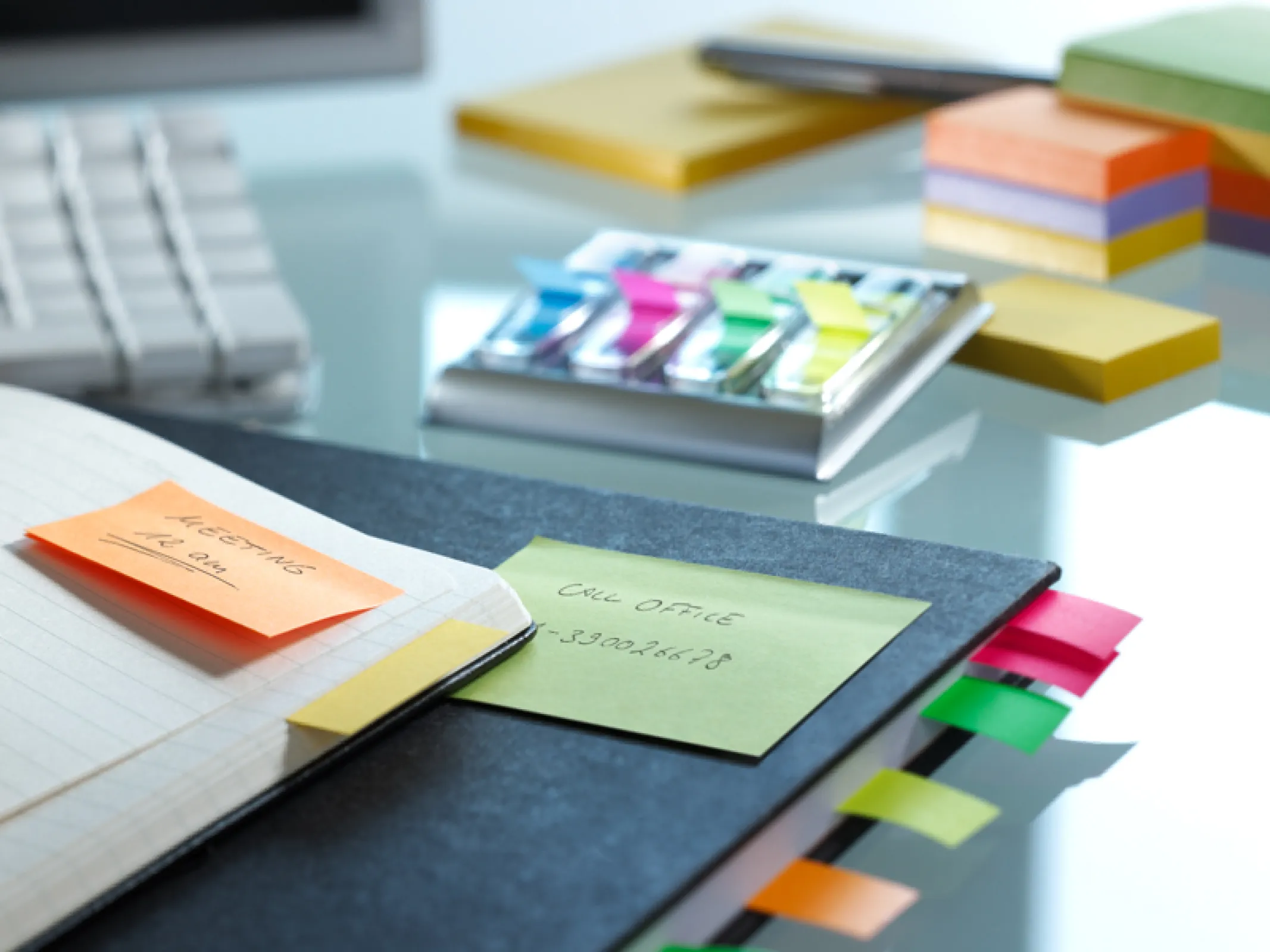 High-quality sticky notes and page markers