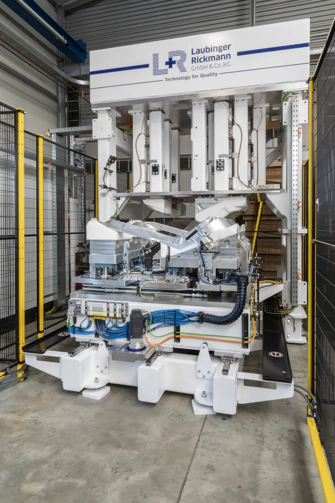 Patented press straightening for tailgates