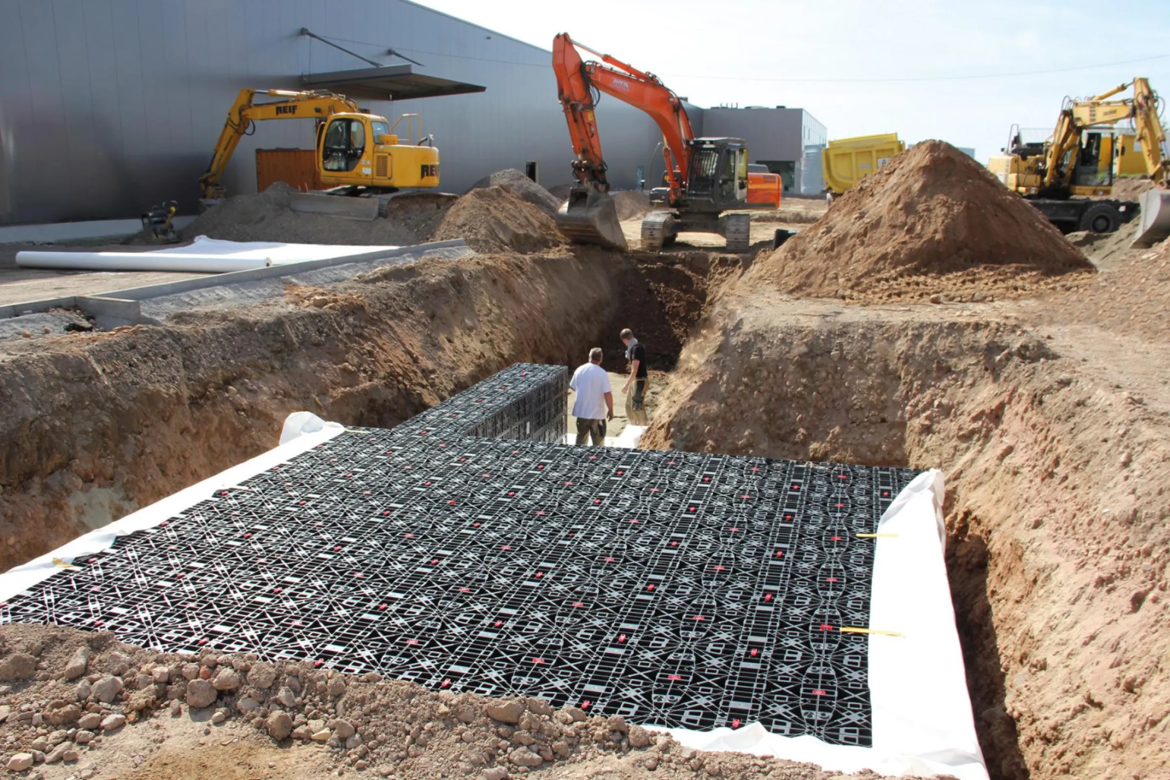 Installation of EcoBloc system