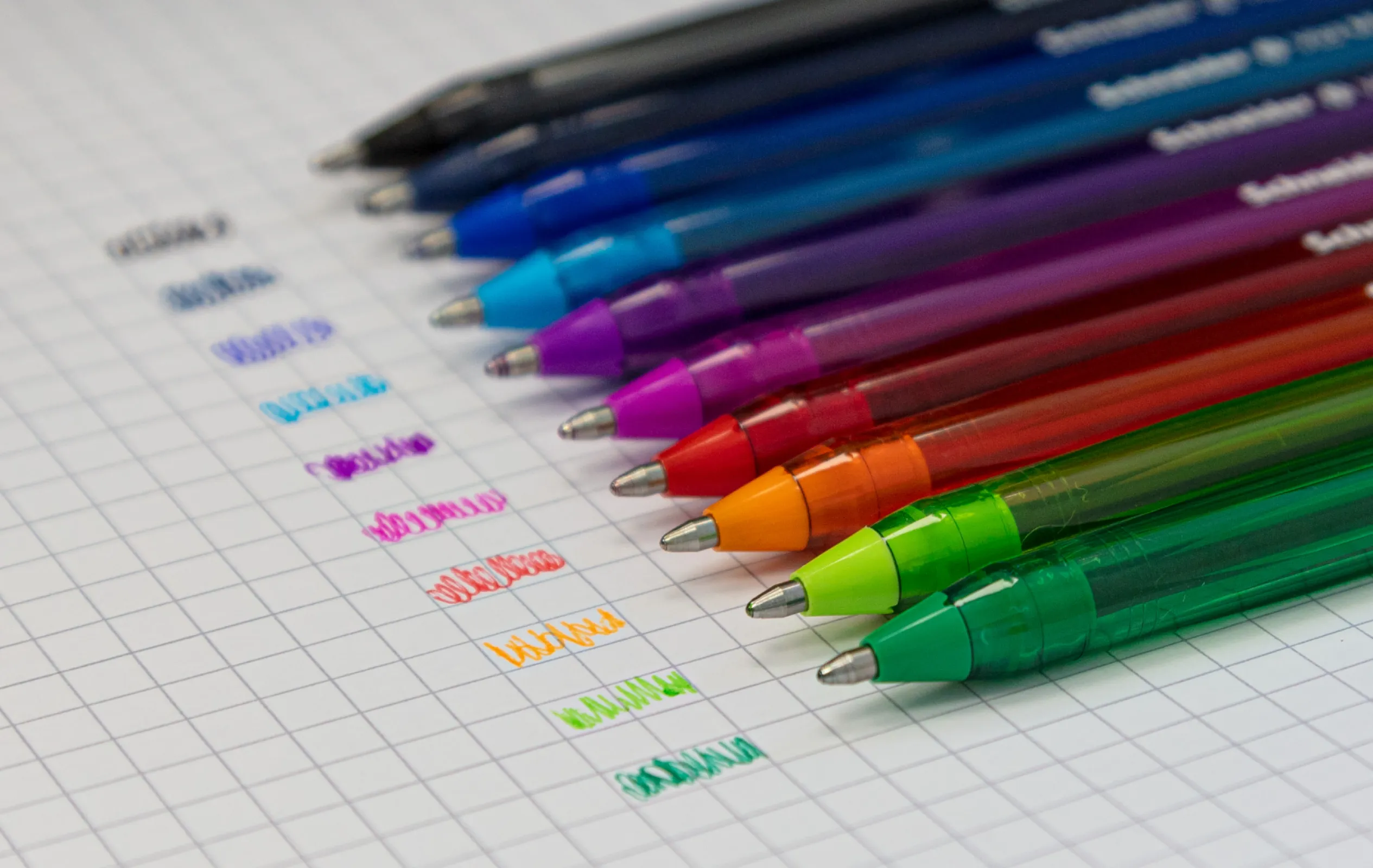 The Vizz with a writing tip made of wear-resistant stainless steel ensures a surprisingly light and fast writing sensation in line width