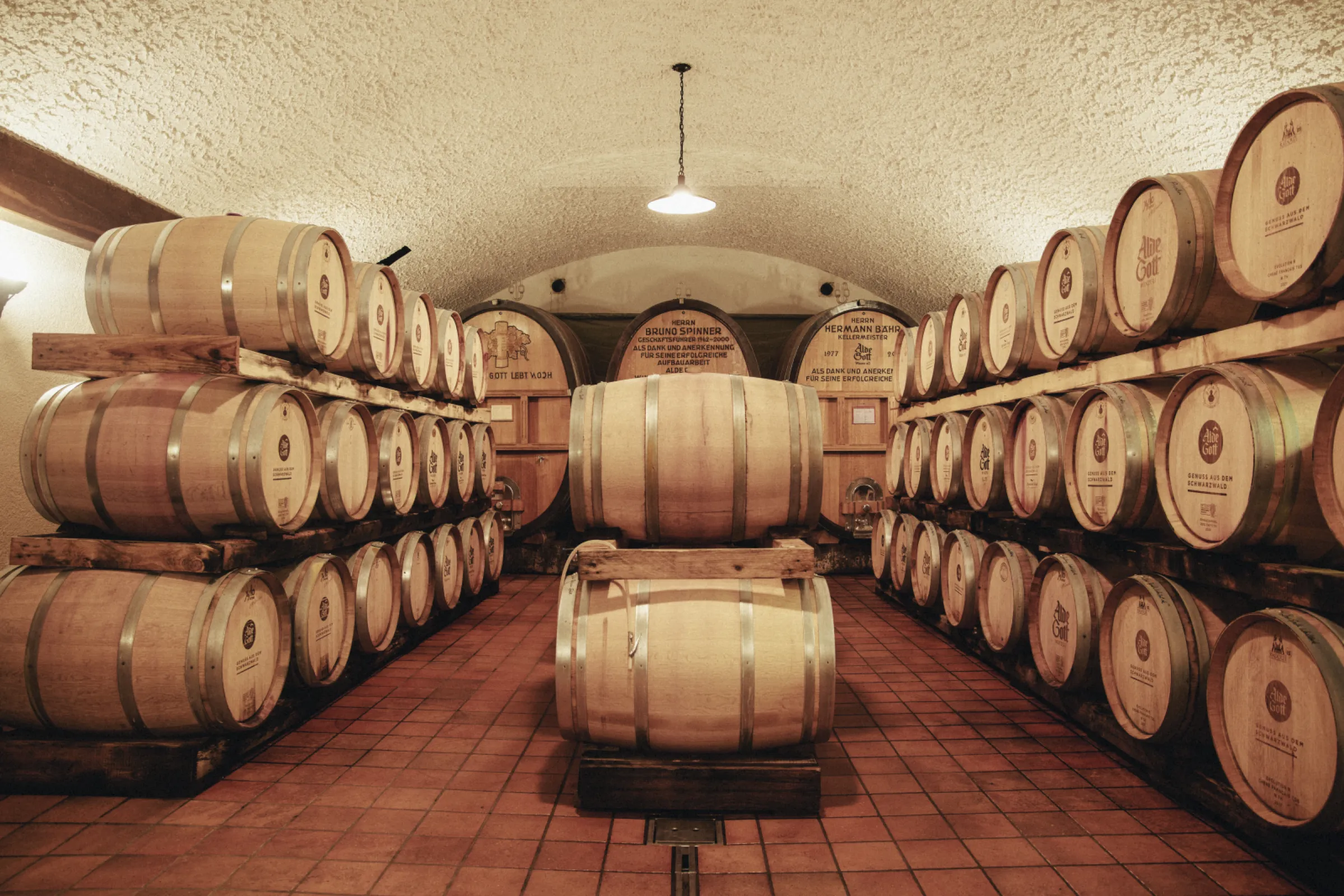 ALDE GOTT cellar (c)PeterBender