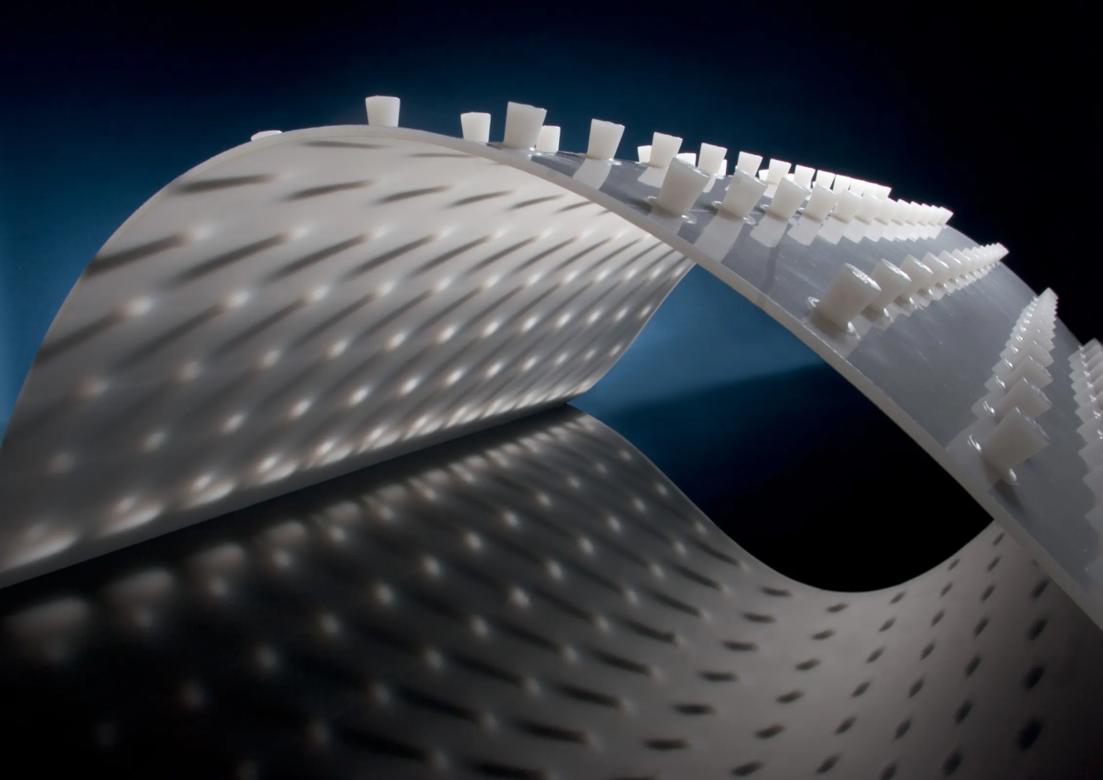 Intelligent protection with plastic systems